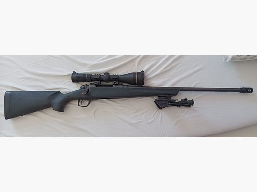 Remington 783 en Cal 308 Win con óptica Leupold, bípode y freno de boca con rosca para un silenciador