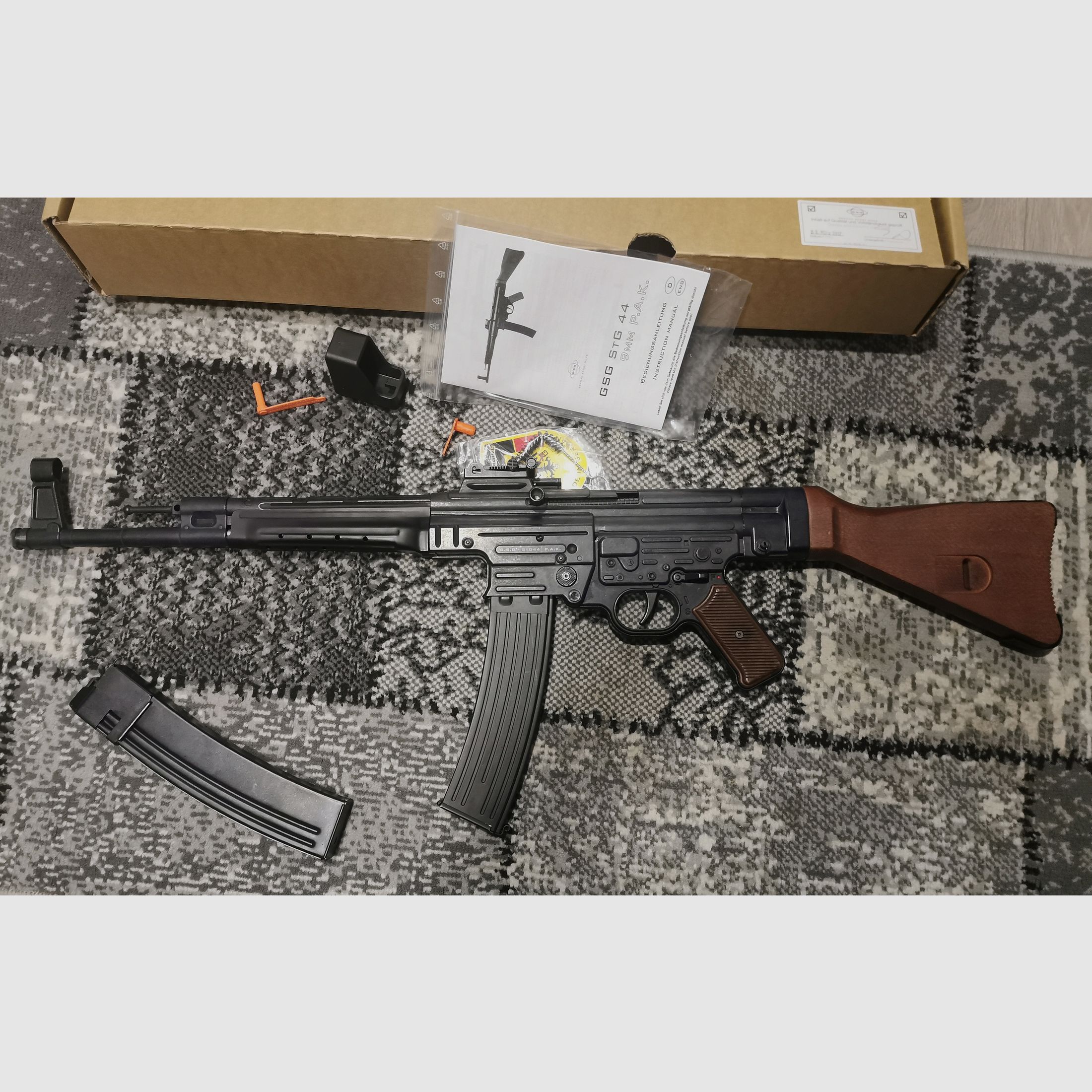 GSG StG 44 Schreckschussgewehr 9 mm P.A.K. Vollmetall Echtholz