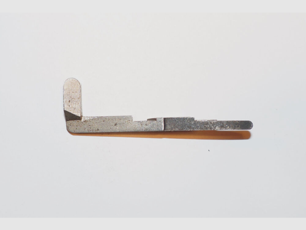 Waffenfabrik Bern Gebr. Verschlußfanggelenk mit Feder f. Schweizer Ordonnanzpistole Parabellum 1906 Kal.7,65mmPara P08