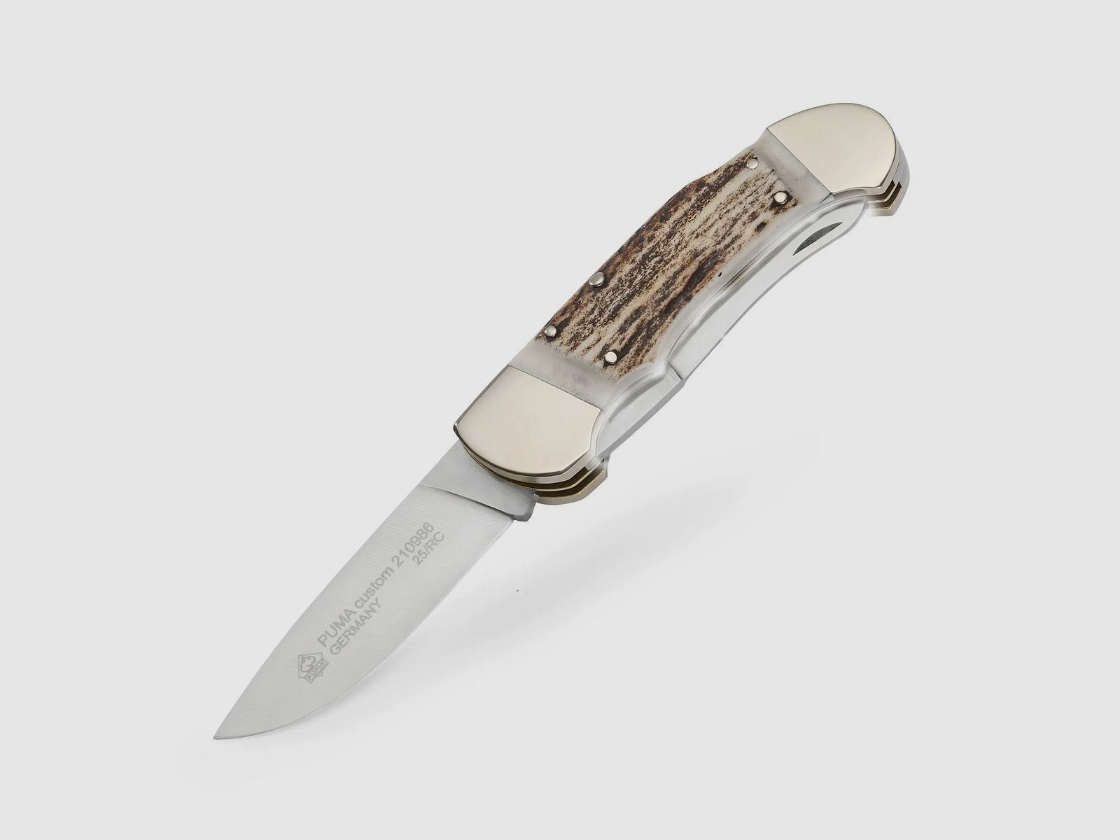 PUMA custom mit Säge