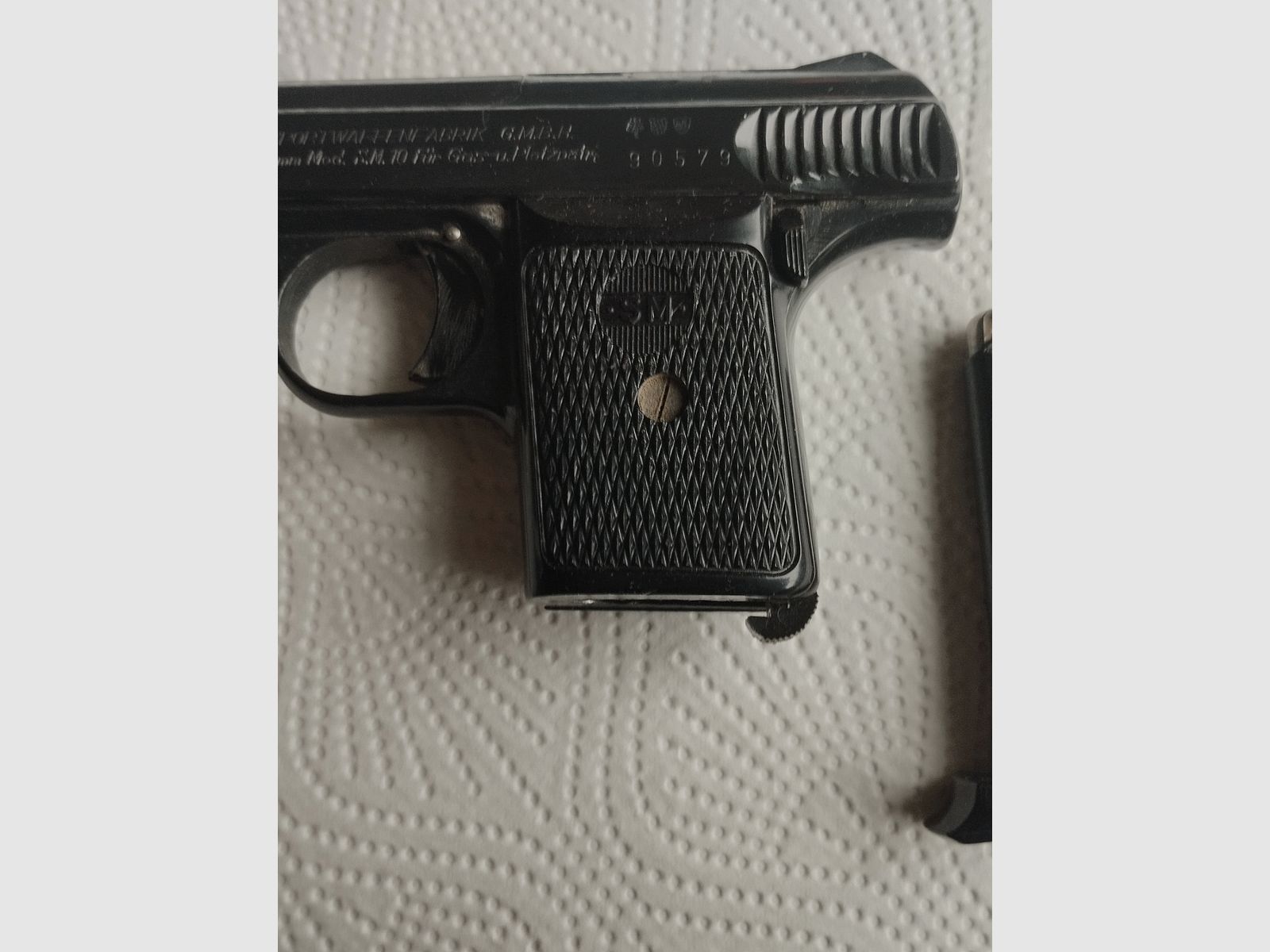 Röhner SM 10   Gas und Schreckschuss Pistole 8 mm 