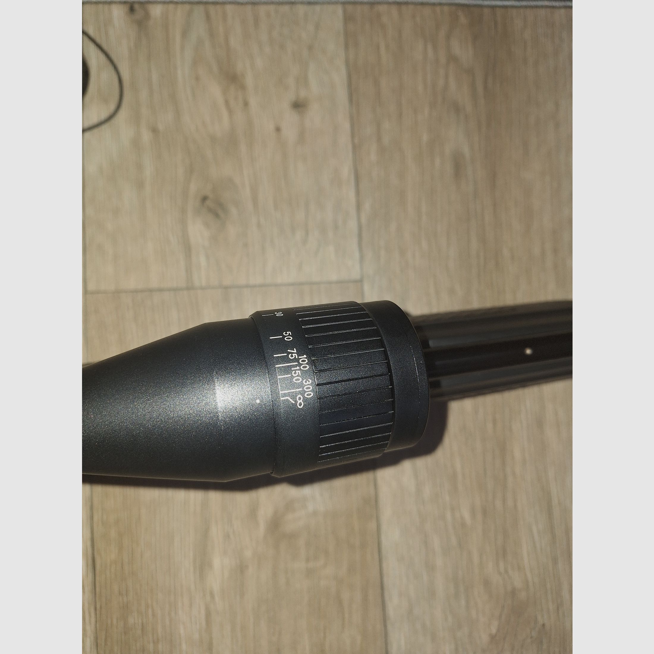 Fusil Umarex 850 Airmagnum CO2 Cal. 4,5 mm avec lunette de tir Walther 6x42