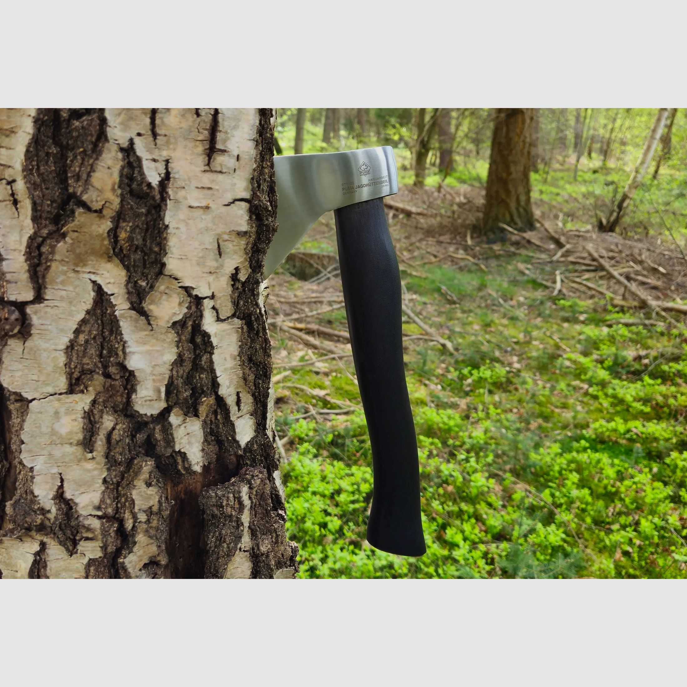 PUMA hunting hut hatchet