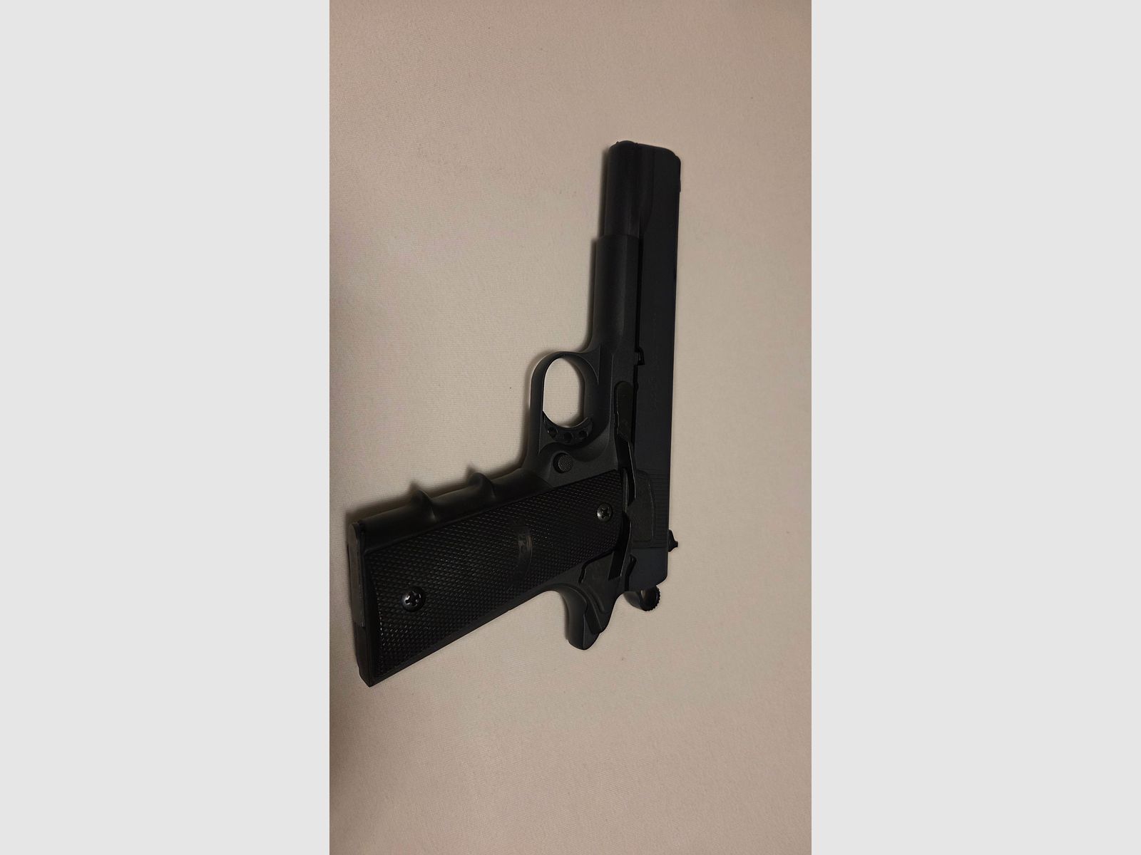 Colt 1911 blank firing 9mm P.A.K. – as new – with ammunition