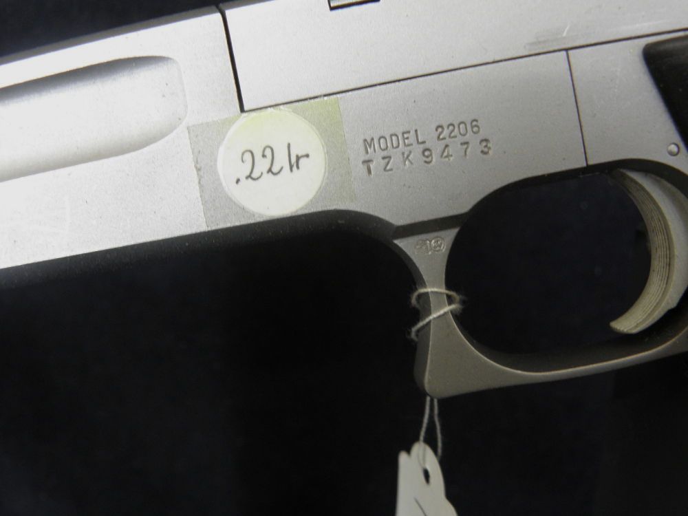 Shmith e Wesson 2206/SST