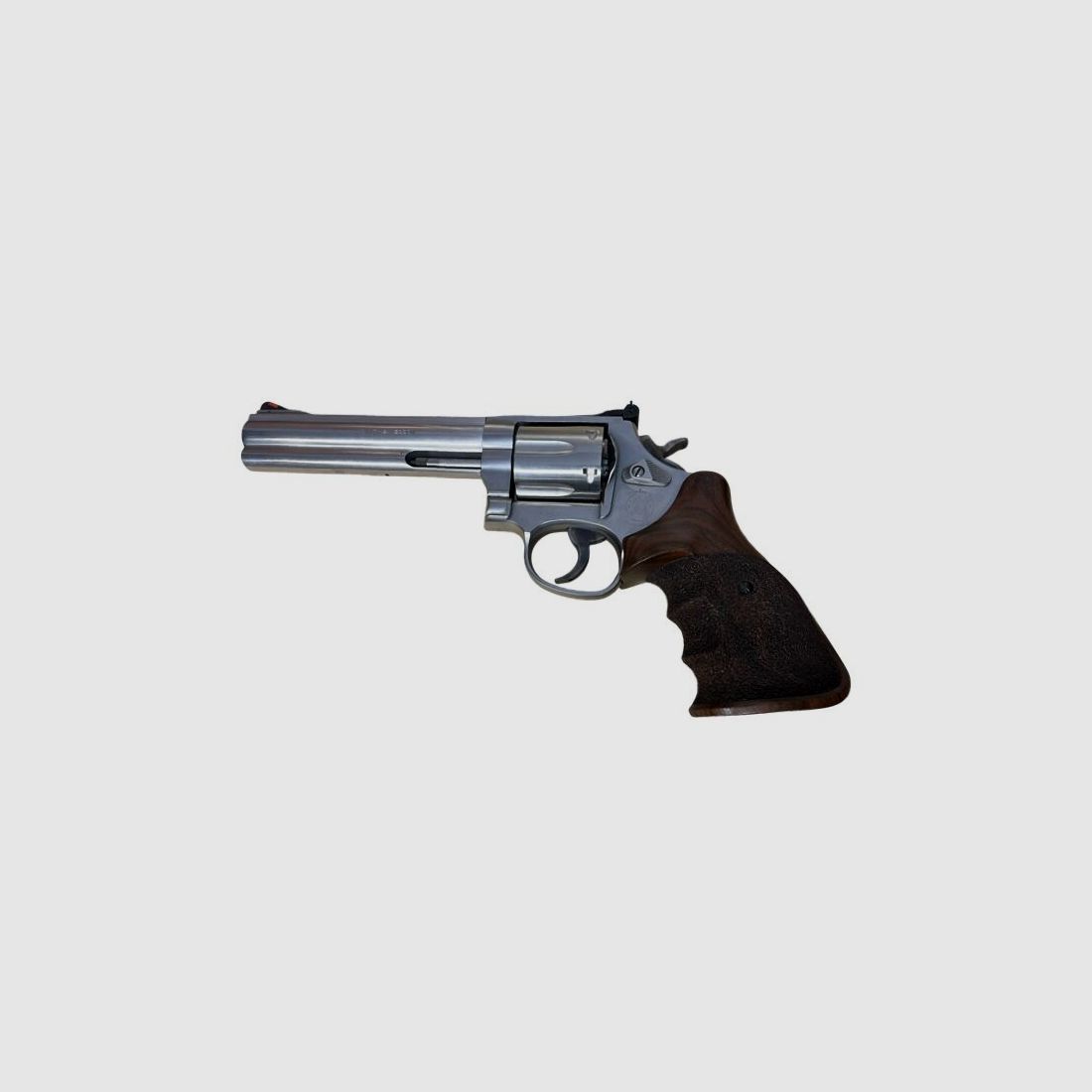 Smith & Wesson 686/5 met NIL links grip