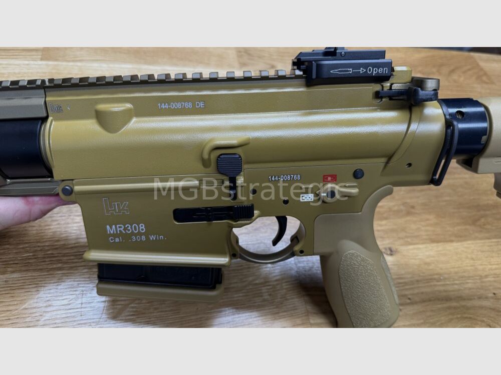 Heckler & Koch GmbH MR308 A3 EDICIÓN ESPECIAL rifle semiautomático .308Win - Diseño y técnica de patrulla G28 - similar a HK 417 M110A1 - Superior e inferior recubiertos RAL8000
