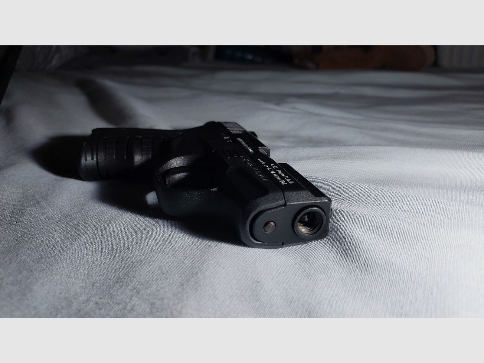 Zoraki M 906 - P blank firing pistol 9mm P.A.K. (PTB 1099) NEW!