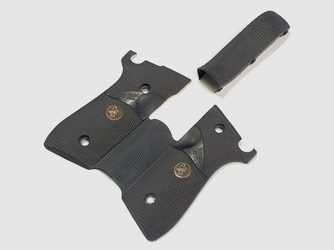 Pachmayr Pachmayr handgrepen voor Taurus PT-99 pistool