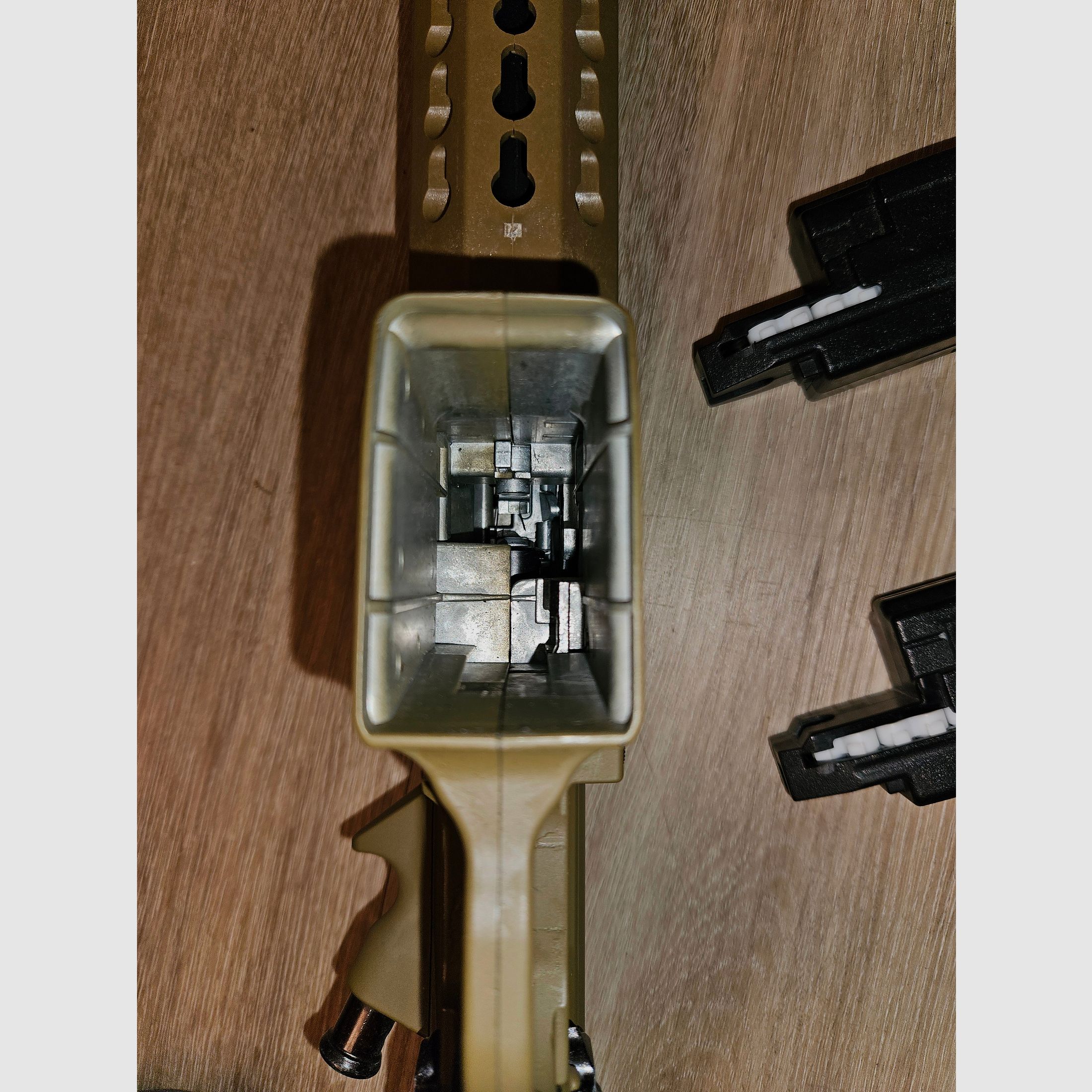 SigSauer MCX CO2 Luftgewehr + Red Alert RF - 1911 CO2 Blowback