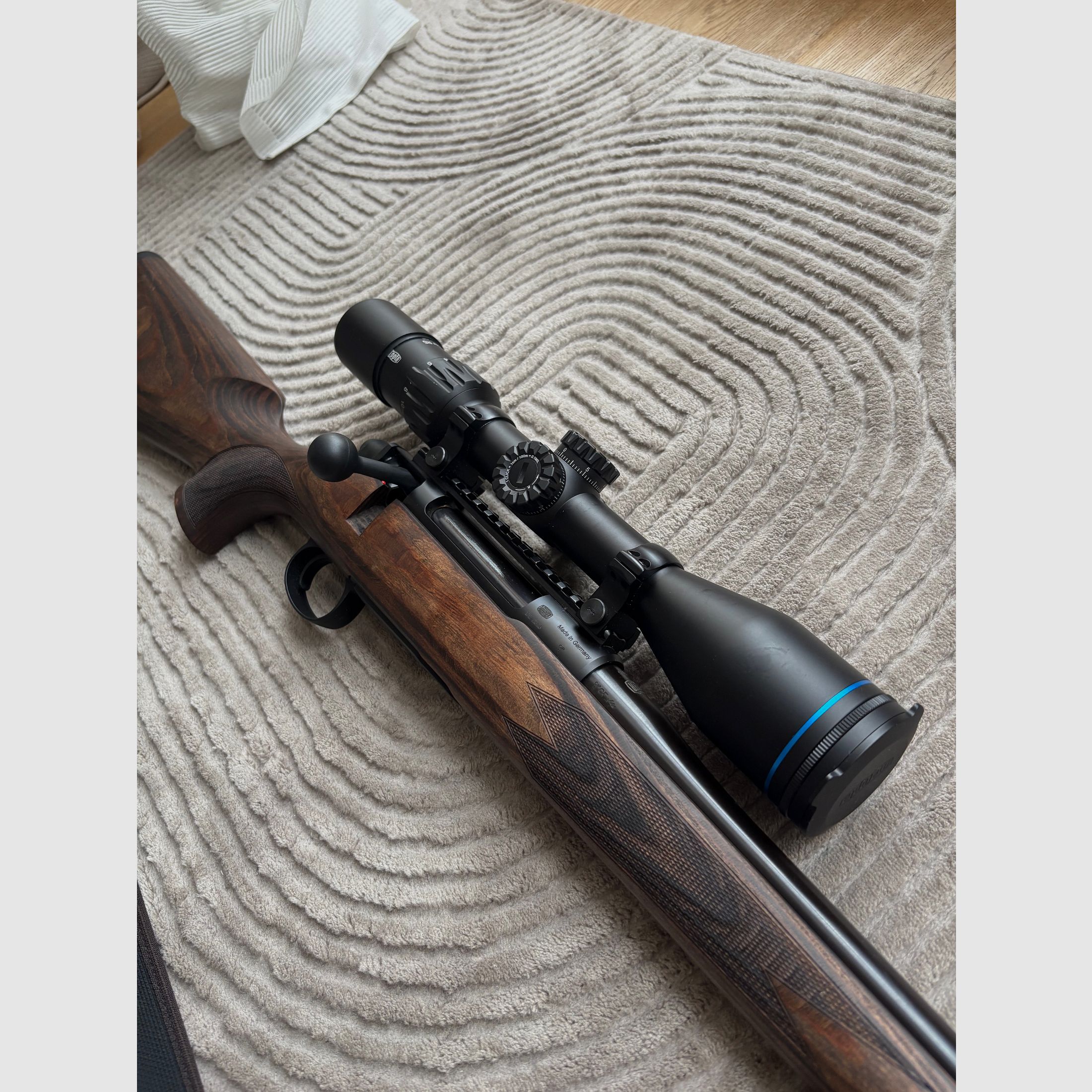 Mauser 18 Pure .308 inkl. Meopta Zielfernrohr MeoHunter R5 3-15x50 SFP RD