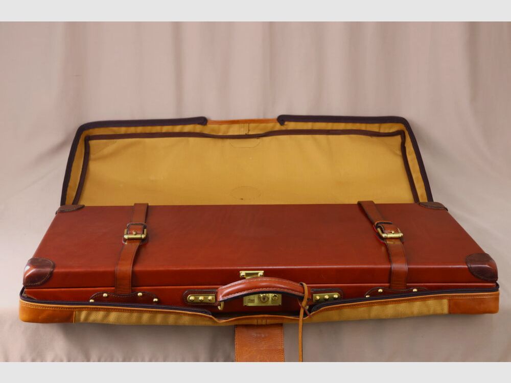 AYA - Aguirre y Aranzabal "Pair" Side Lock Shotguns / manufactured according to the specifications of Augustinus von Papen!!