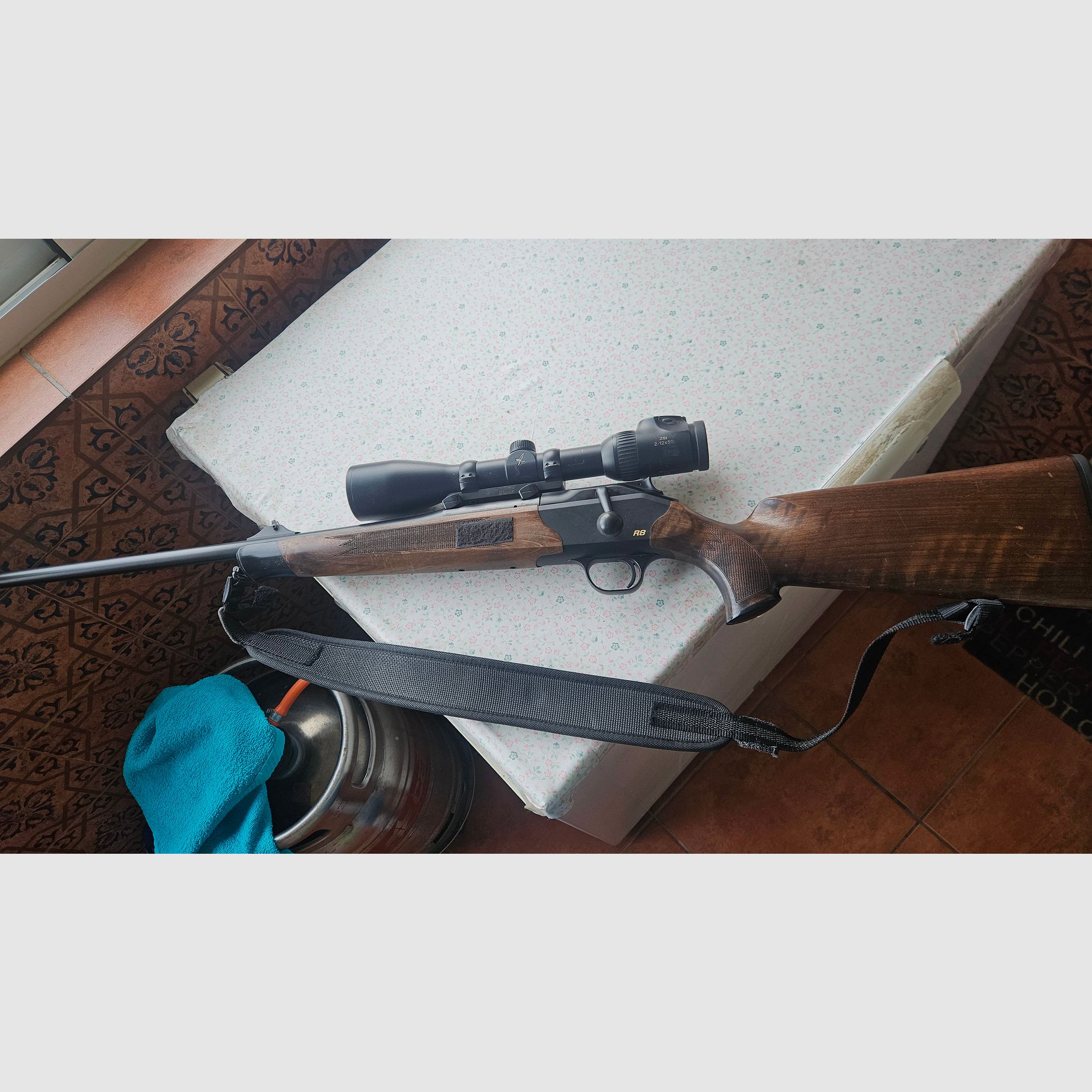 Blaser r8 black edition Linkshänder