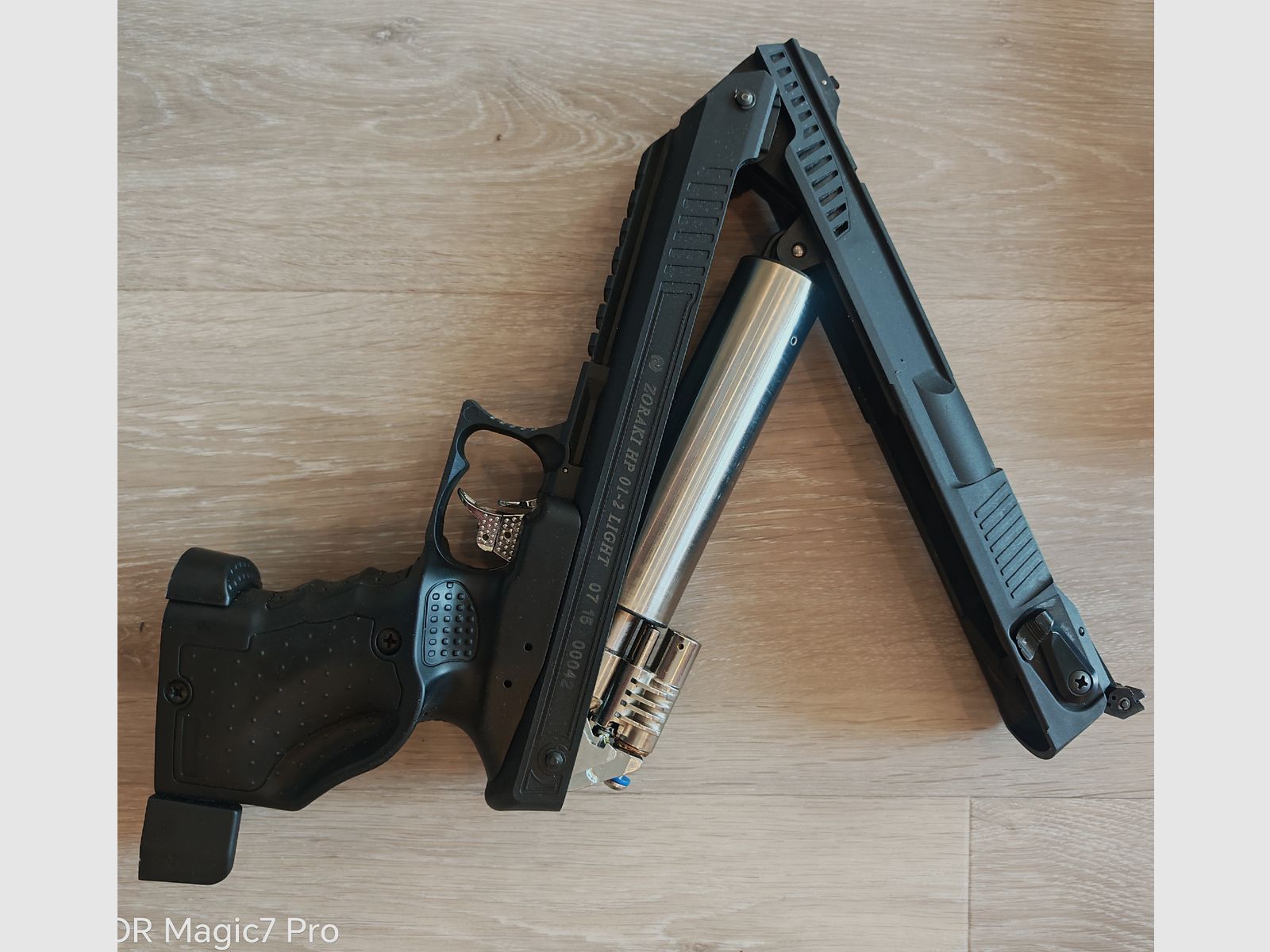 Zoraki HP01, 4,5 mm, mallette d'arme, poignée de match, silencieux, comme neuf.