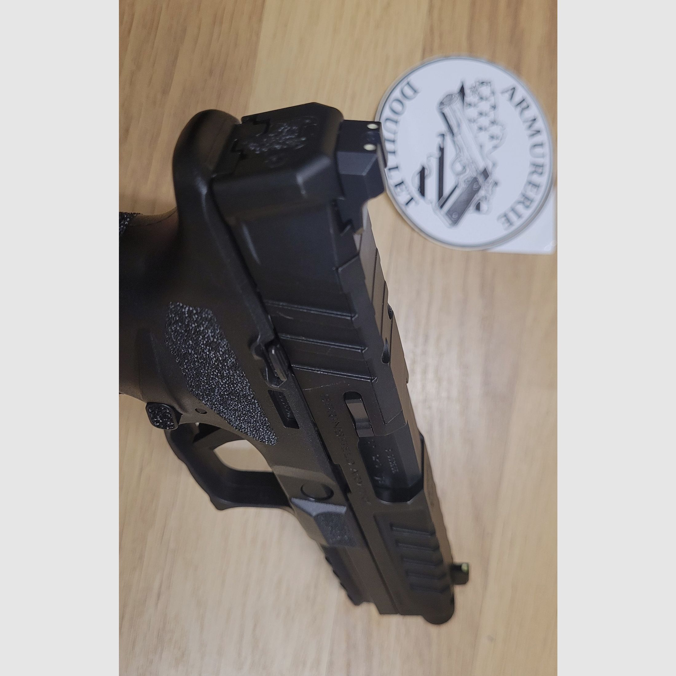 Springfield ECHELON Compact 4 inches TB (threaded barrel) – 9x19mm, image 11 of 12