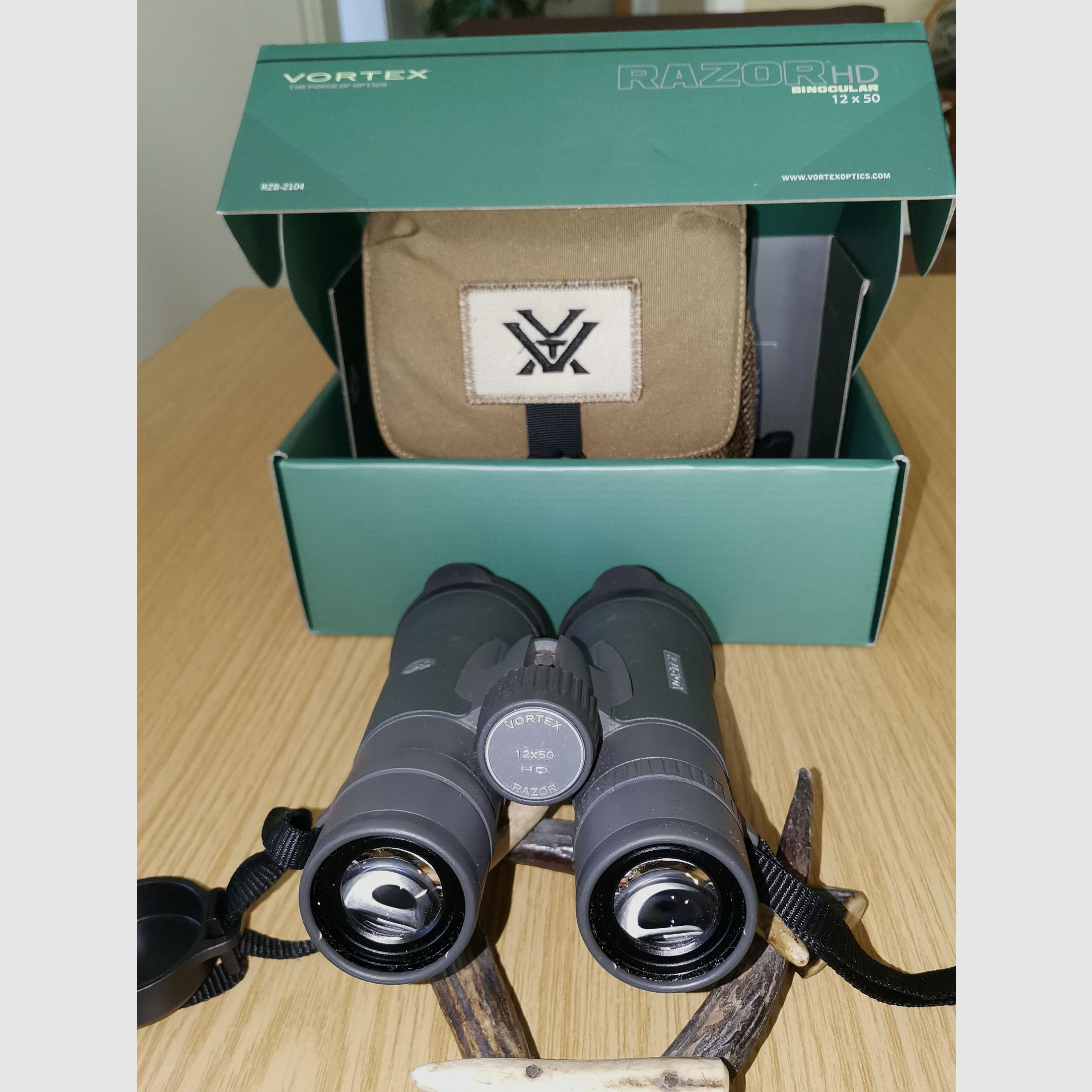 VORTEX Razor HD 12x50