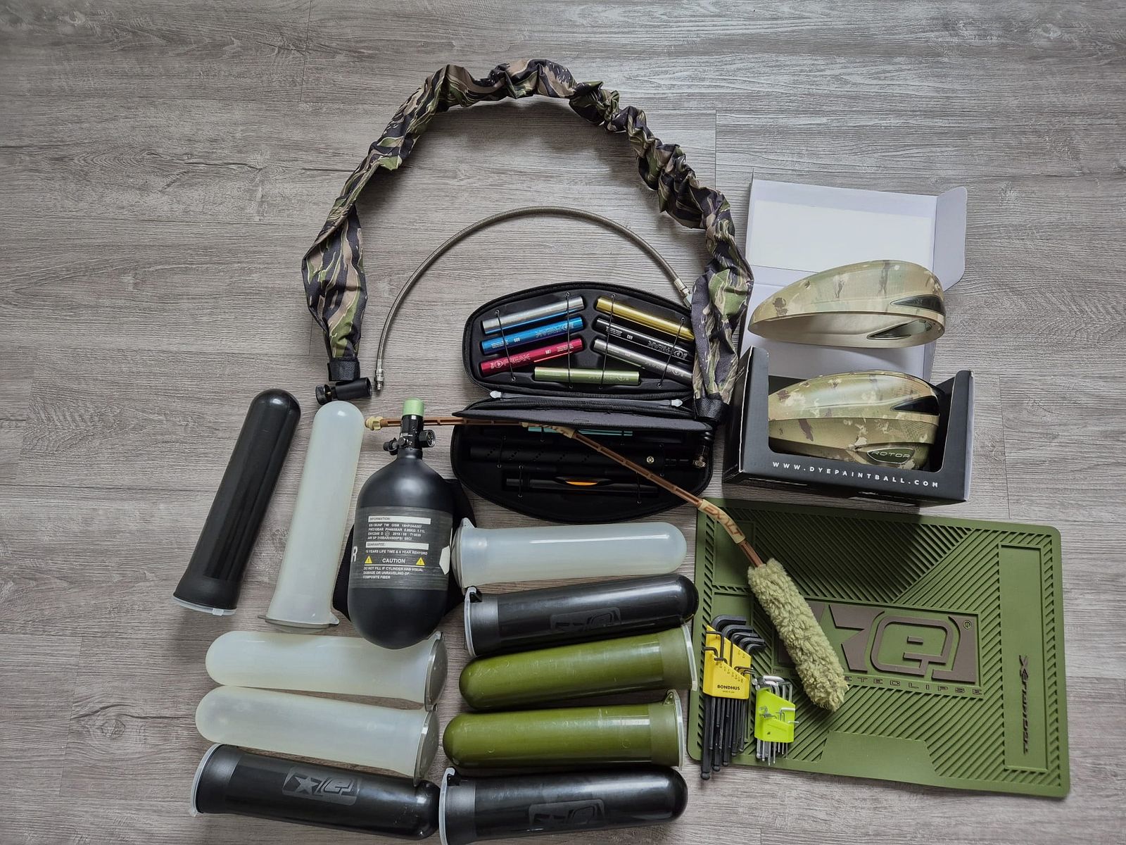 Planet Eclipse Emek MG100 Set con molti accessori - usato, ben curato