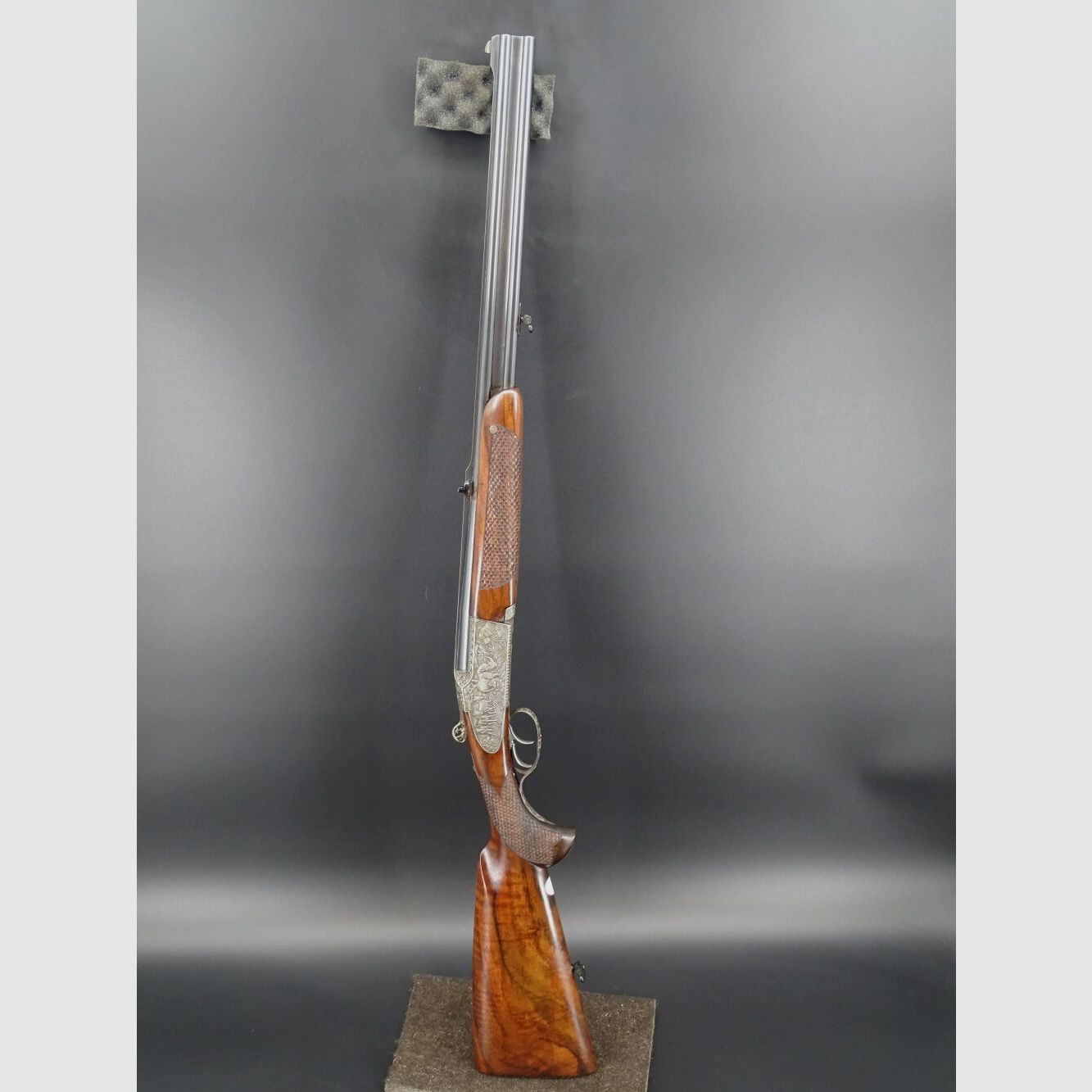 Rifle doble Mischitz grabado rinoceronte bisonte guepardo calibre 9,3x74R liquidación de colección