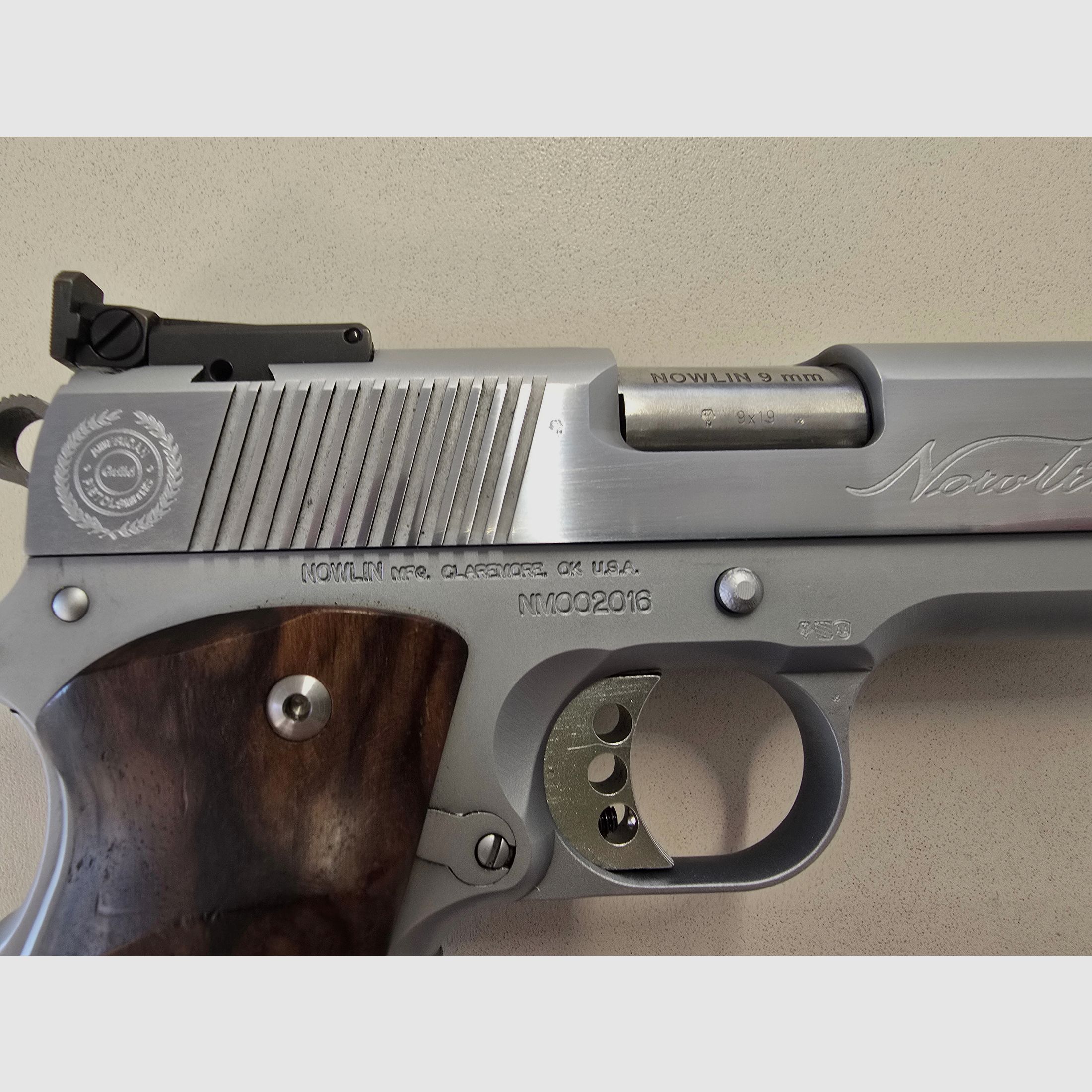 Nowlin Crusader 9mm 1911 – pistola da competizione personalizzata – molto curata con custodia e accessori