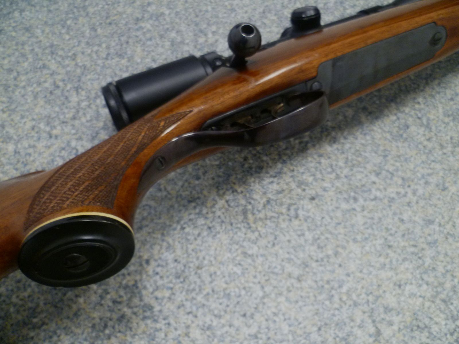 Repeater rifle Anschütz model 110 .243 Win. SD thread