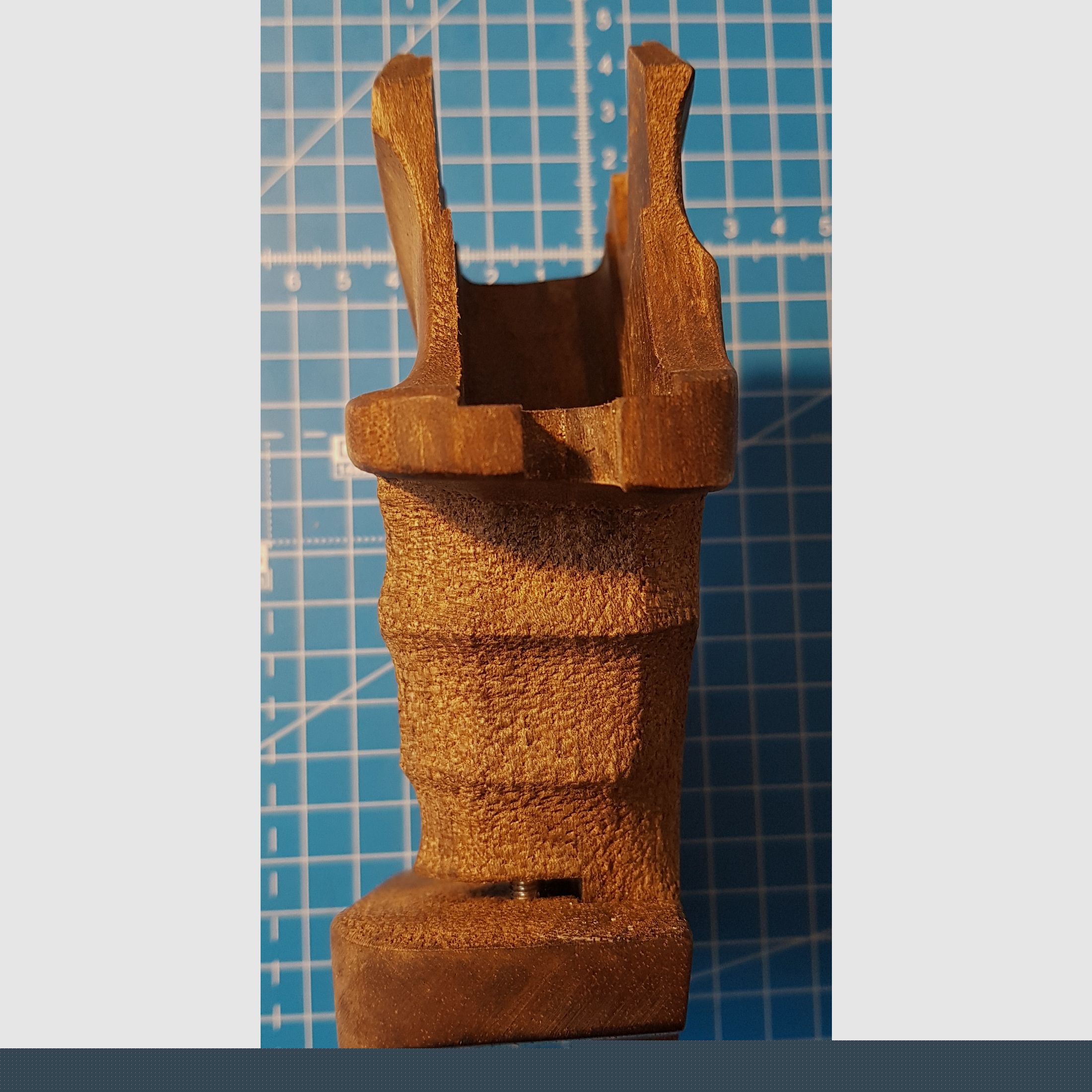 Rękojeść Rink do LP Walther 400/500 prawa, rozmiar L; NP 224 EUR