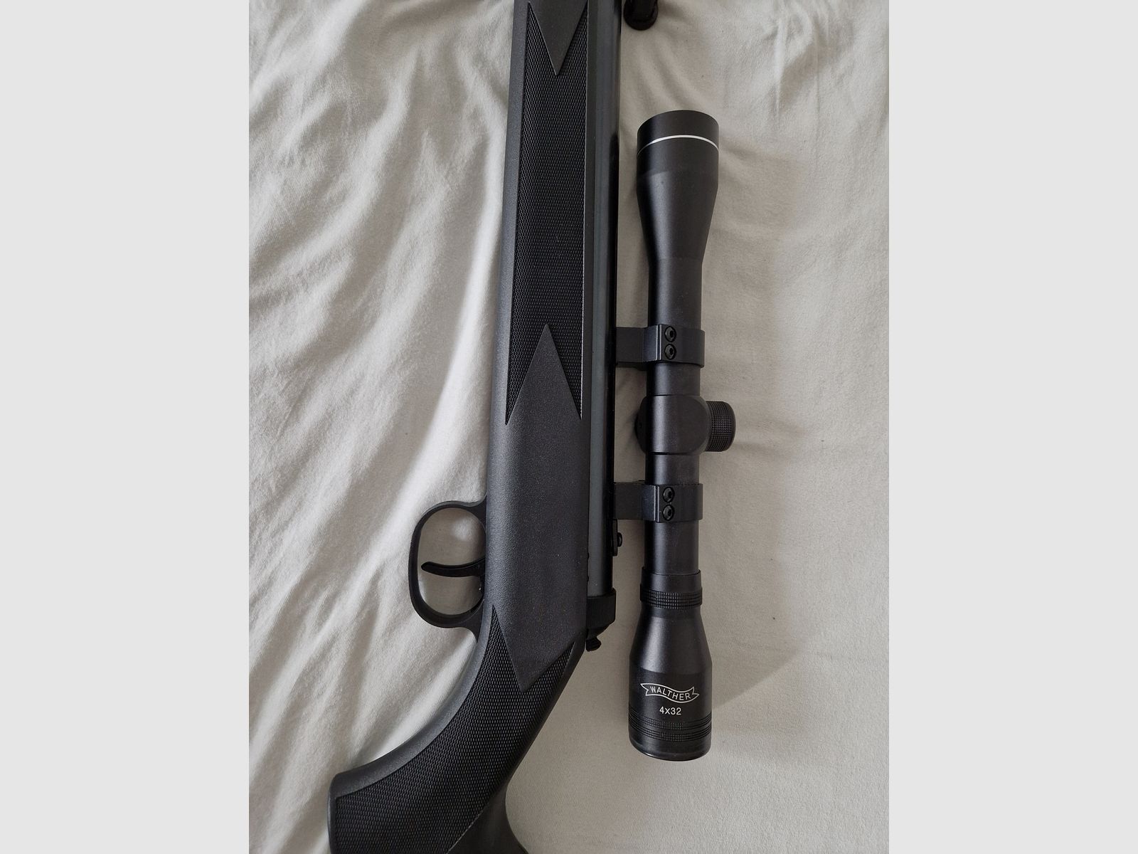 Hämmerli Black Force 800 con mira