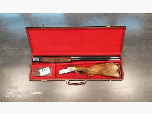 Over-and-under shotgun Sabatti .12