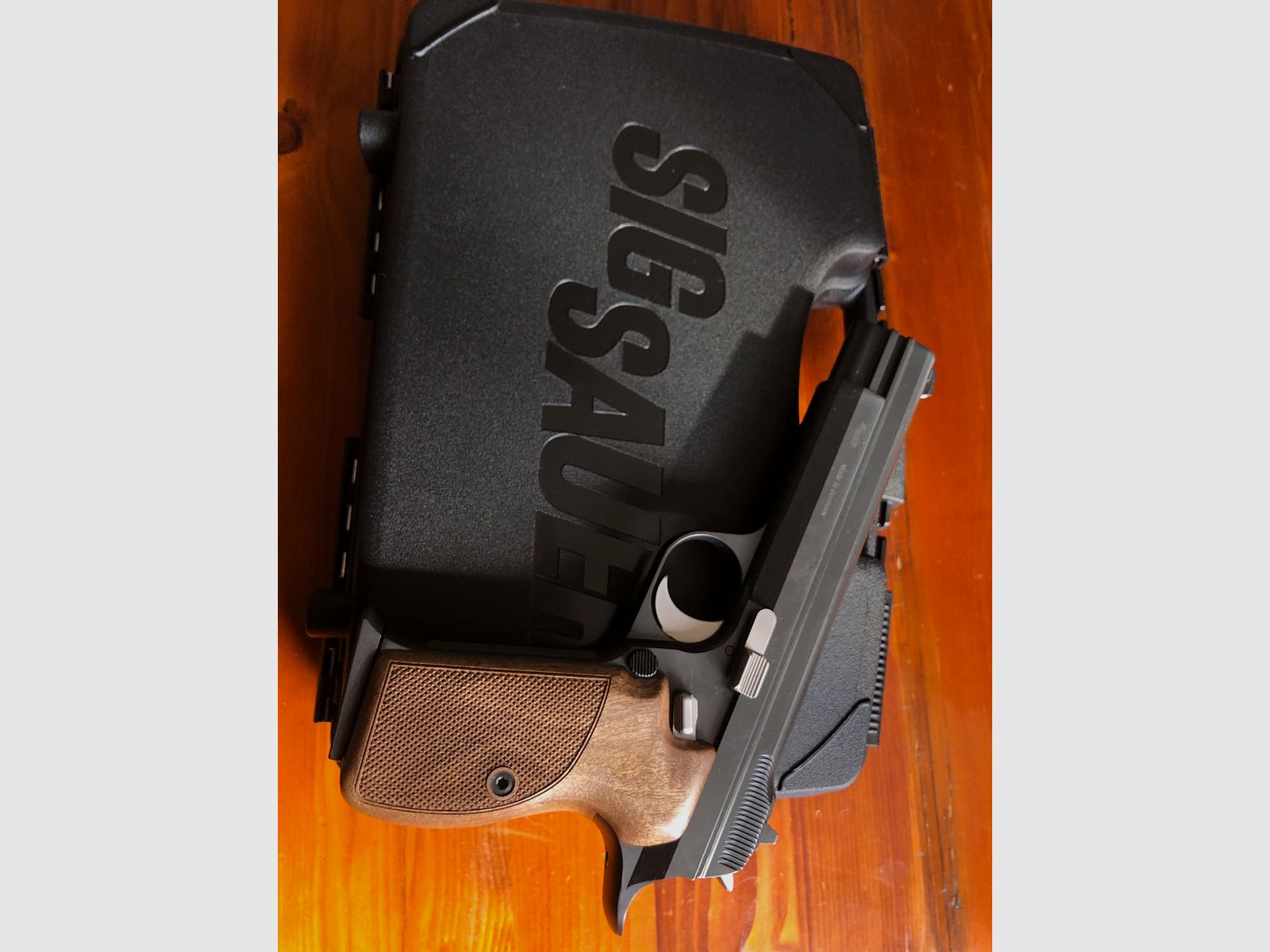 Sig Sauer P210 Legend (Eckernförde)