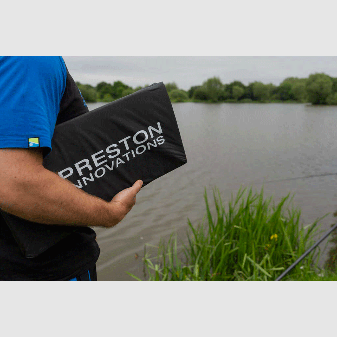 PRESTON – FOLD AWAY PADDED UNHOOKING MAT, image 7 of 7