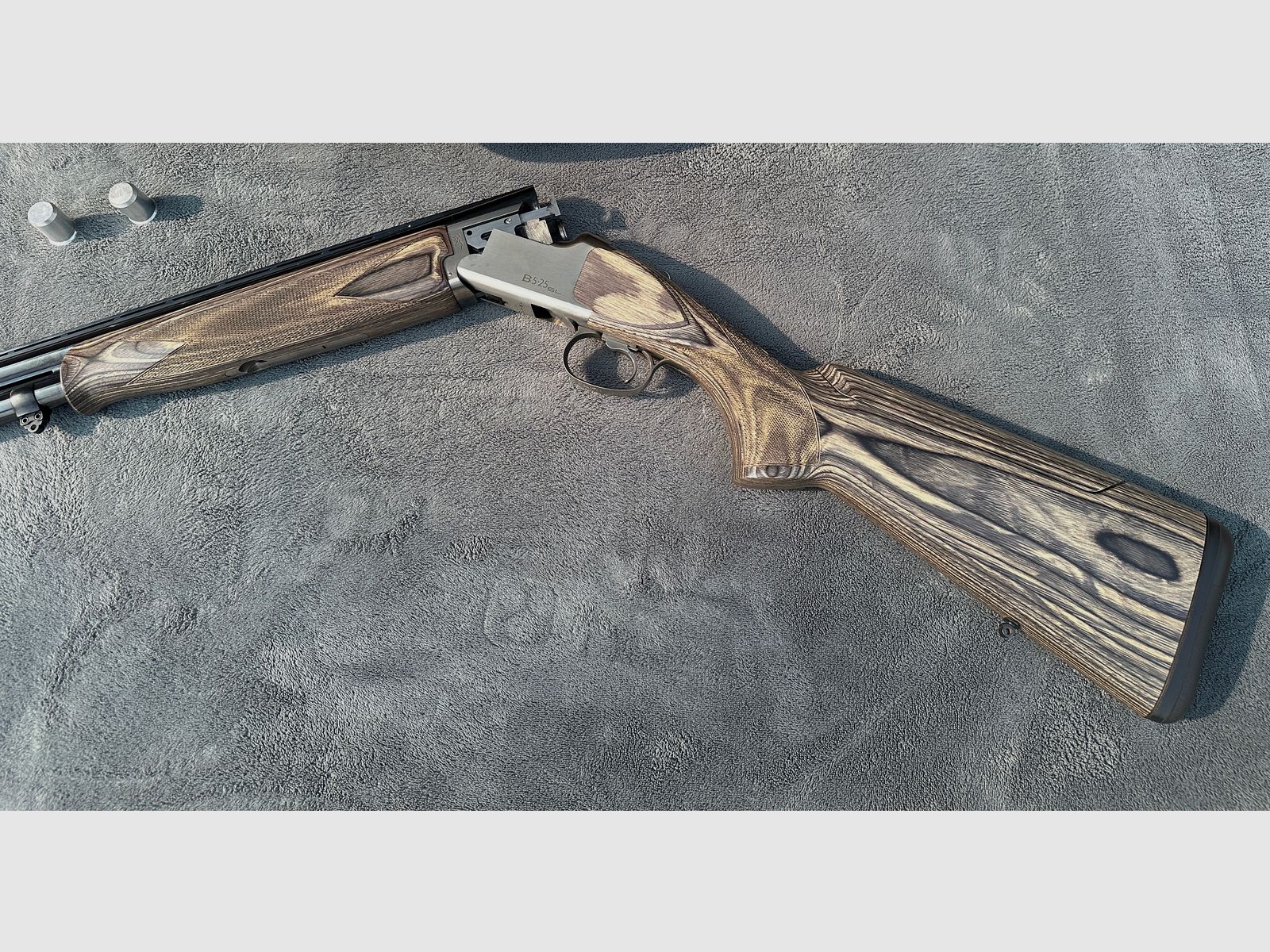 Browning B525 Laminated 12/76