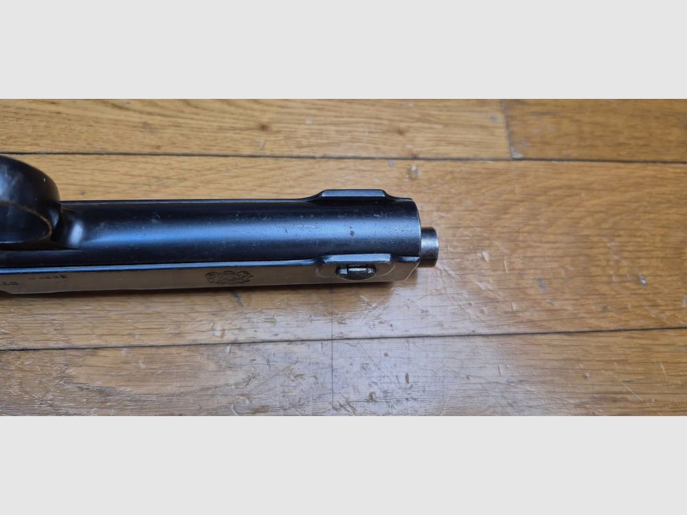 Sehr schöner Steyr Hahn 1911/1912 Pistol – Eines der besten der 1. Weltkrieg – Kal. 9mm Steyr – Chilenische Waffe von 1912 – Vollständig einmatrikel bis zum Magazinboden inklusive – Waffe von österreichisch-ungarischen Aristokraten, die den Zauber Osteuropas versprüht – TBE ++!, Bild 12 von 25
