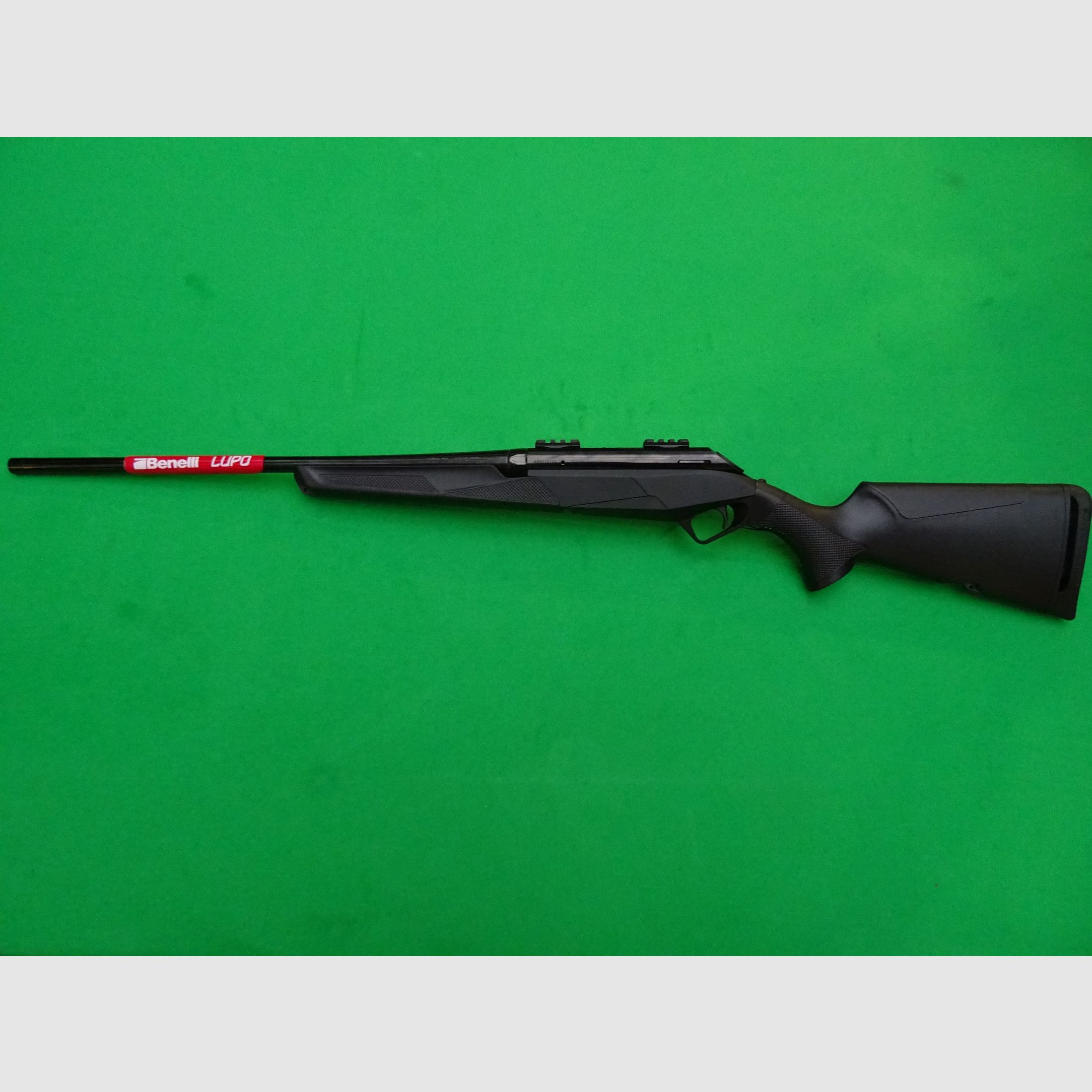 Repetierer Benelli Lupo