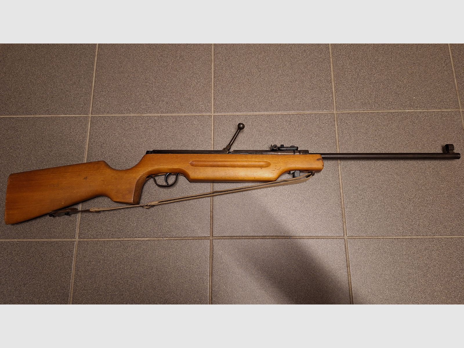 Haenel Suhl 310 DDR-Luftgewehr mit Sportschaft+8er Magazin!