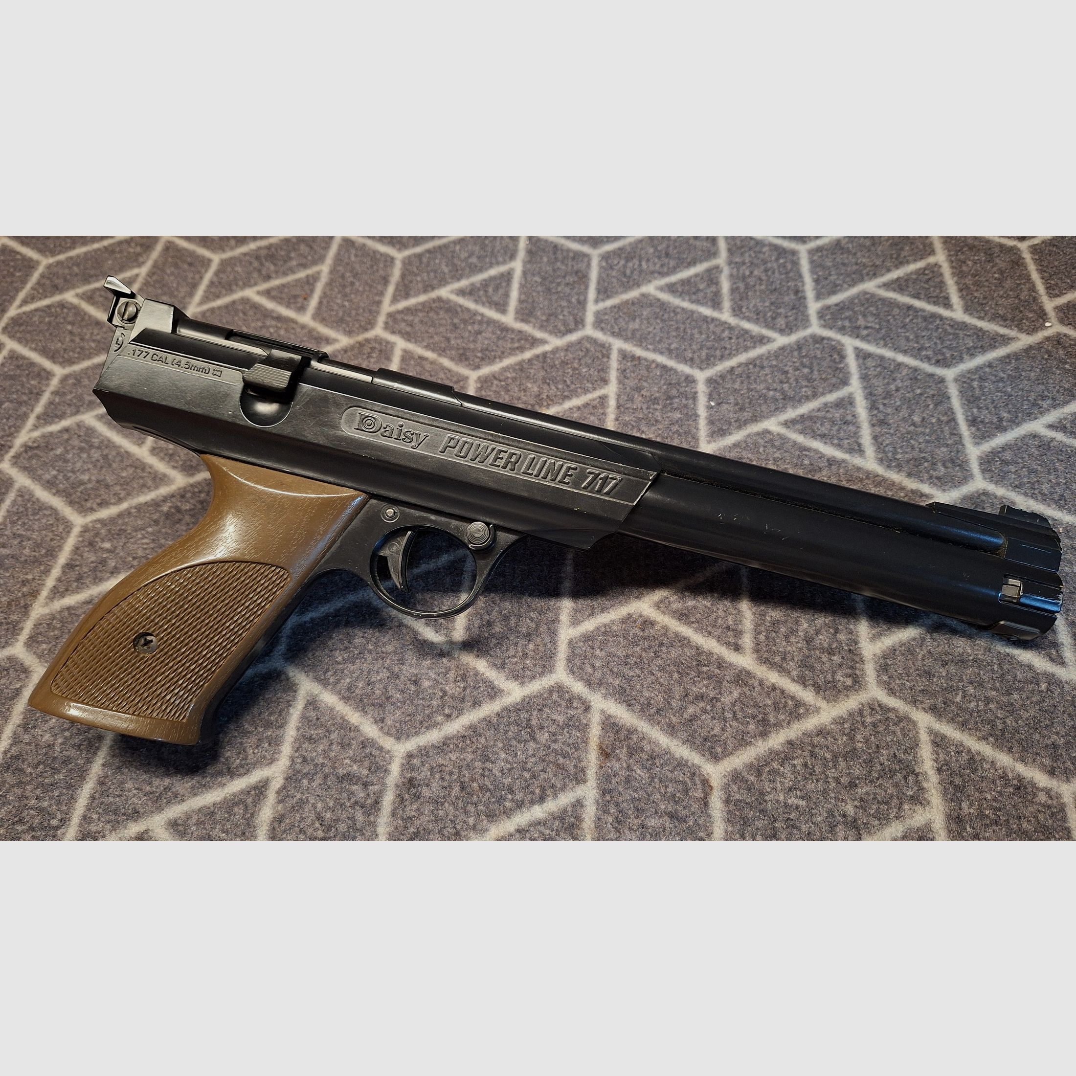 Air pistol Daisy Powerline 717