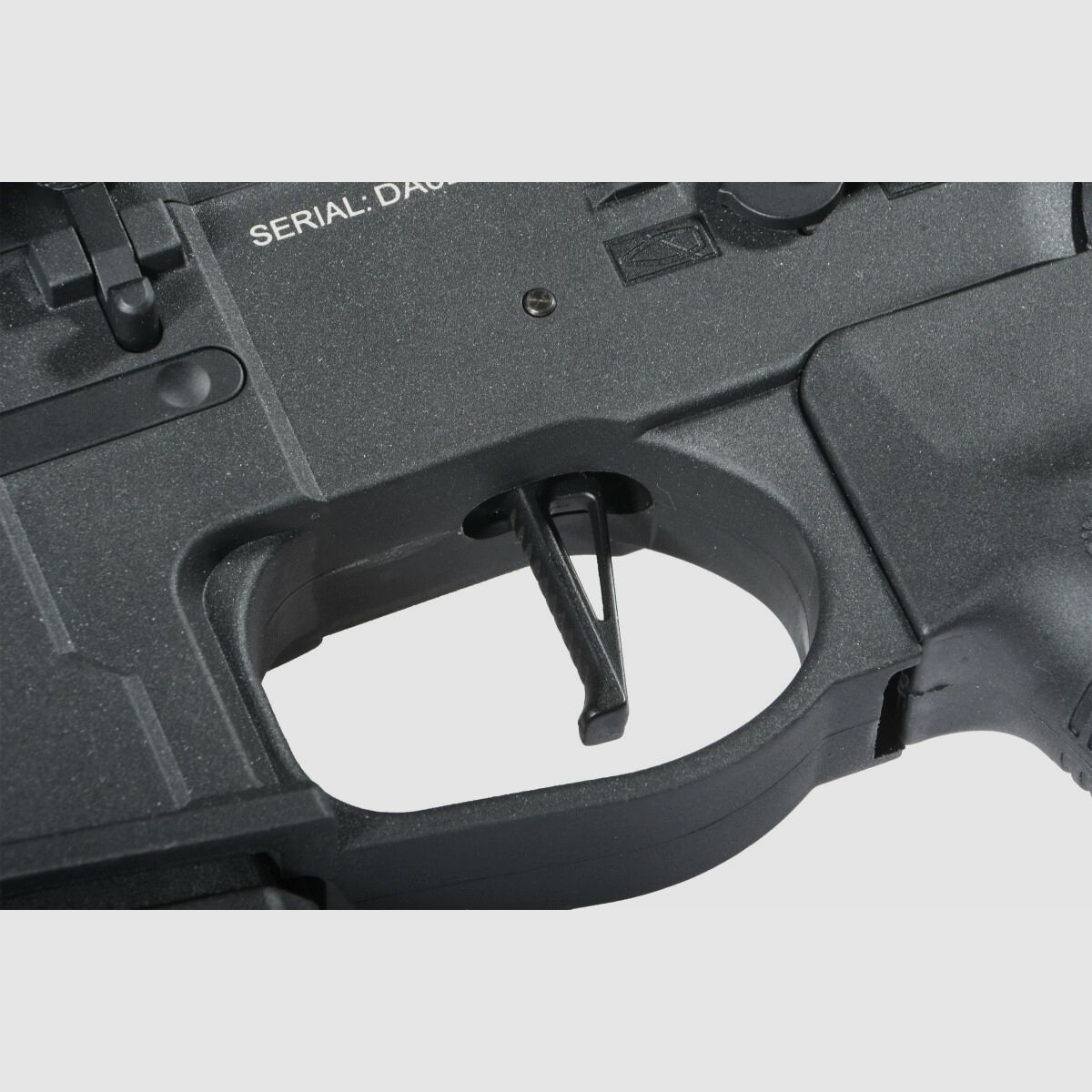 M4 AR15 M-LOK 8 Zoll CHARLIE Schwarz S-AEG Airsoft Gewehr Frei ab 18 Jahren | Delta Armory