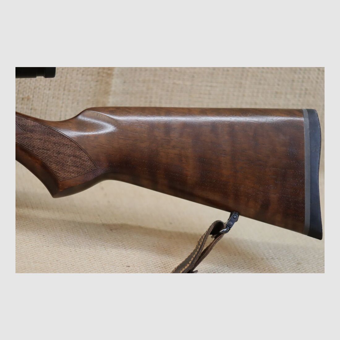 CZ Mod. 452-2E American Kal. .17HMR, inkl. Meopta Artemis mit Leuchabsehen.