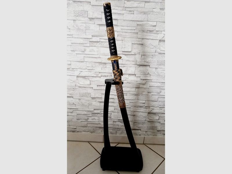 Kataner-Samuraischwert Inc. Holzständer
