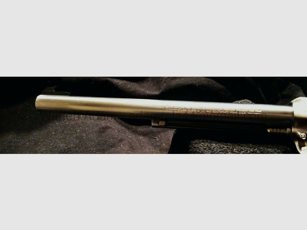 Ruger New Model Super Blackhawk 10,5 Zoll