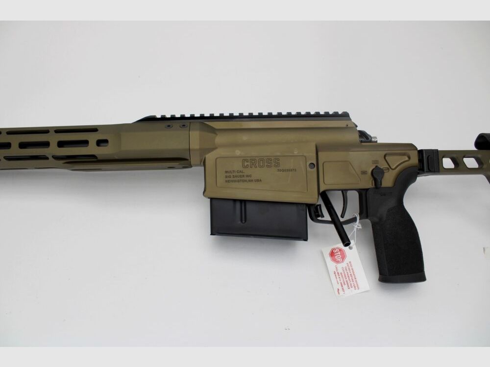 Rep. geweer SIG Sauer Cross Coyote Magnum nieuwe wapen uit gebroken klantenbestelling .300WinMag