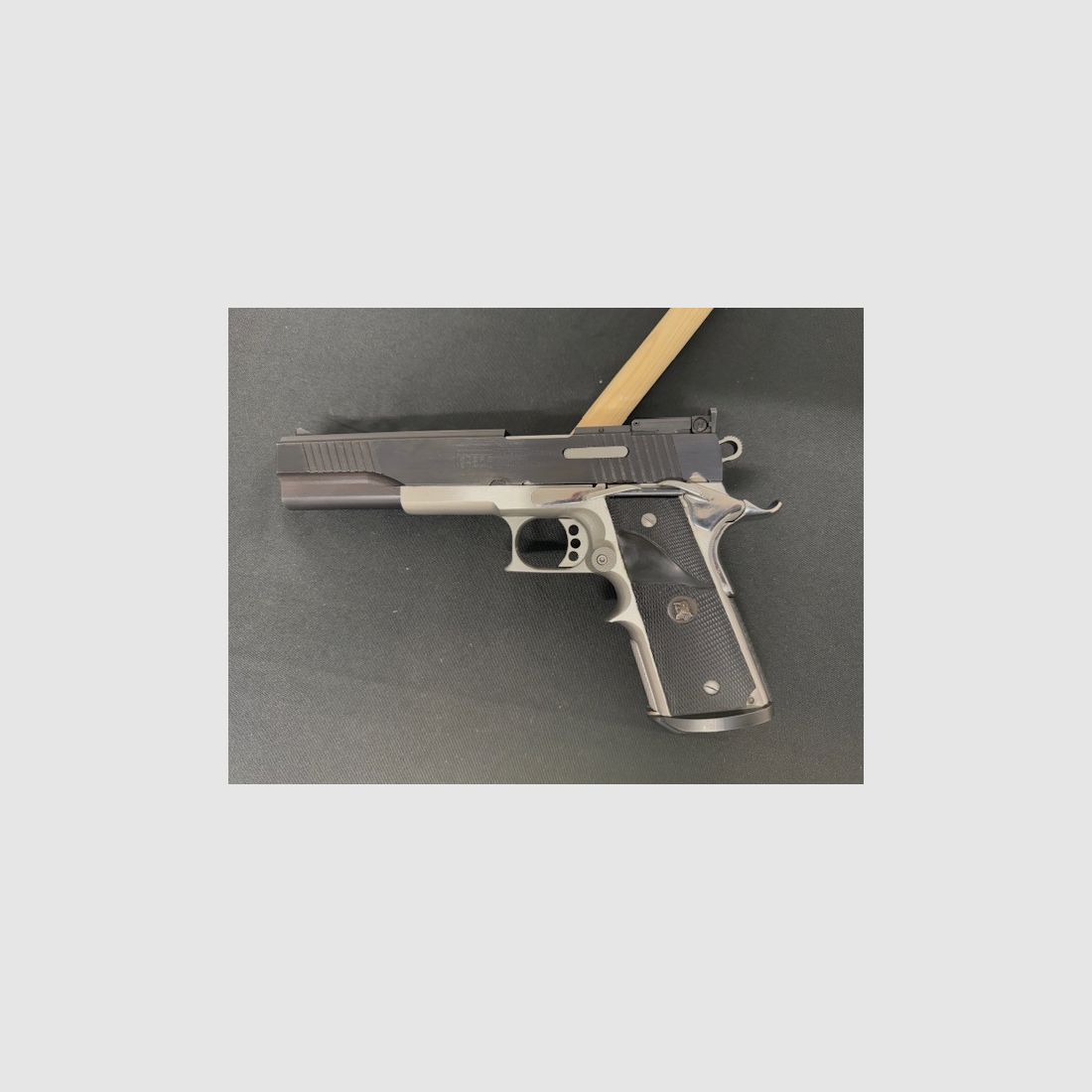 Peters Stahl Sportpistole 6" Kaliber 9mm Luger Para