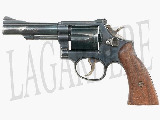 SMITH & WESSON 15-4 (REVOLVER)