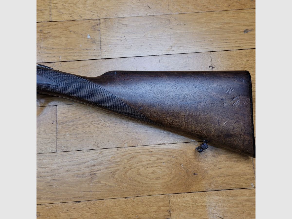 Bellissimo fucile sovrapposto – calibro 16/65 – ottima manifattura artigianale di Saint-Étienne – sopravvissuto alla seconda guerra mondiale – arma elegante in stile inglese – legni e checkering bellissimi – bluing in ottime condizioni – arma leggera eppure in bel acciaio – Bellissimo fucile in TBE+, immagine 3 di 33