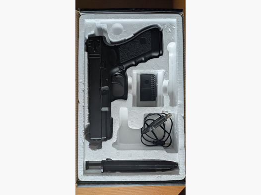 Cyma G18C AEP Pistol (CM.030)