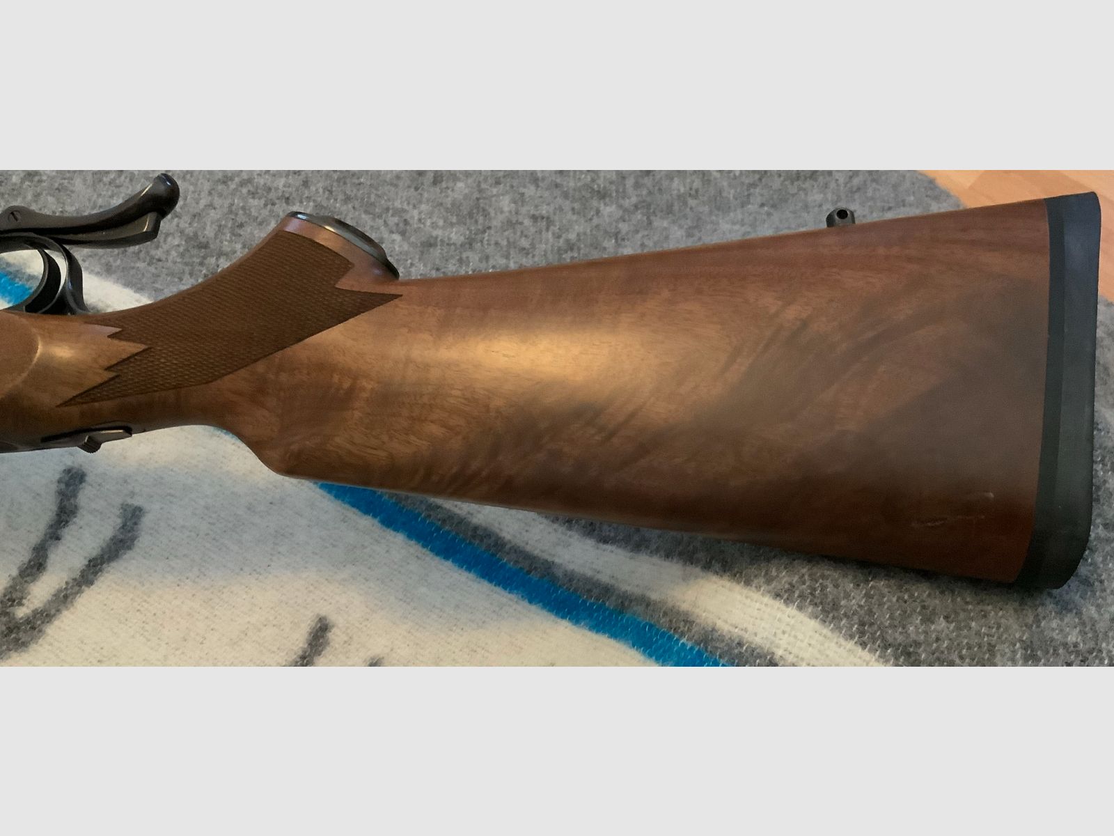 Ruger No.1  in 7mm Rem. Mag. mit Zubehör (Neu)