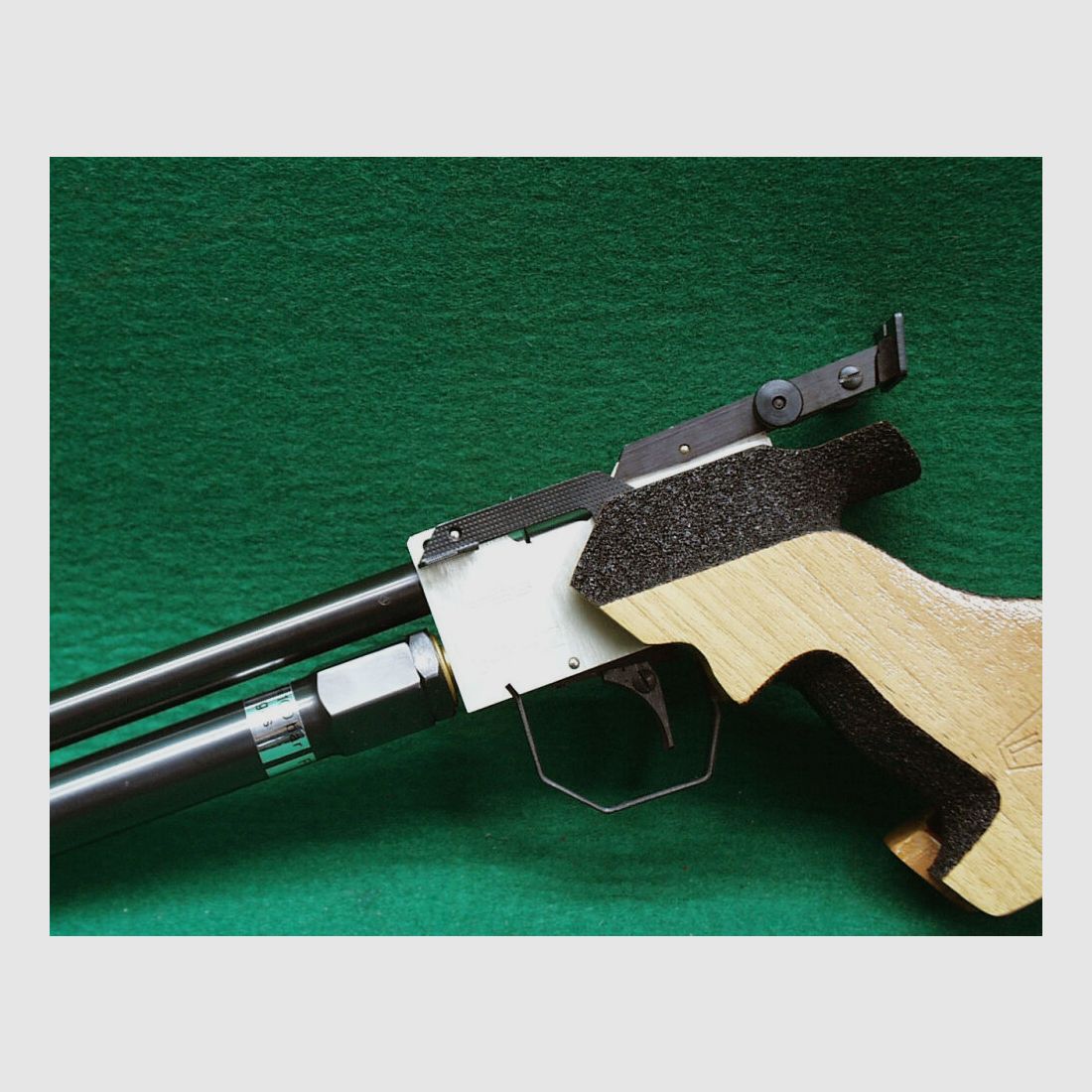 FEG pistola de combate CO2 GPM-02