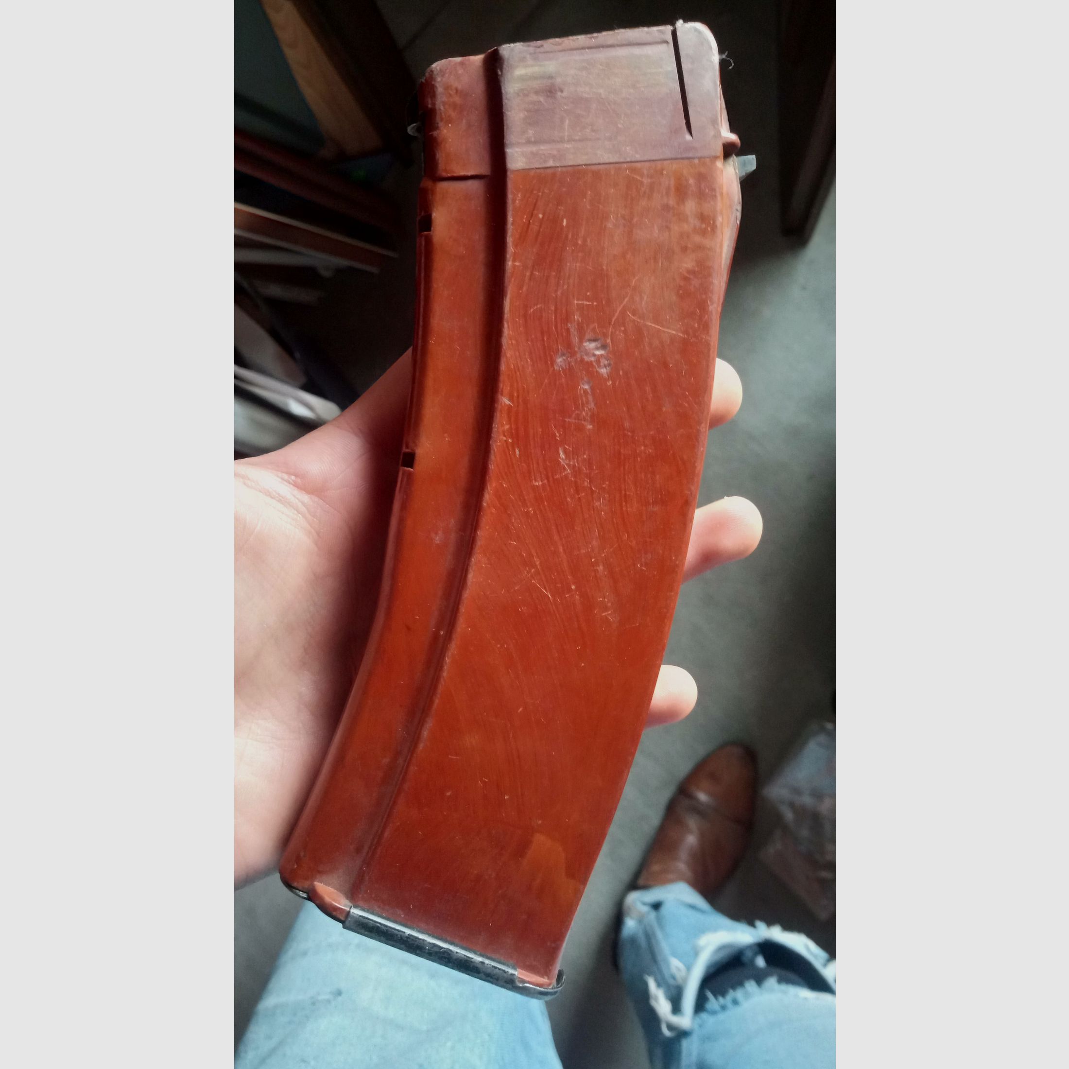 ost-deutsches MPi-74 / AK74 Deko Magazin aus AG4 Glasfaser Bakelit (unbrauchbar/deaktiviert)   // DDR NVA / Yunker