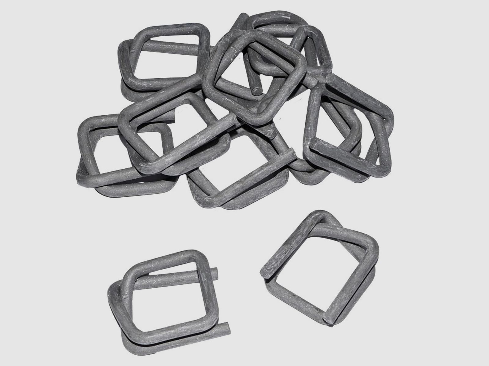 Metal clips for case-less tensioning device