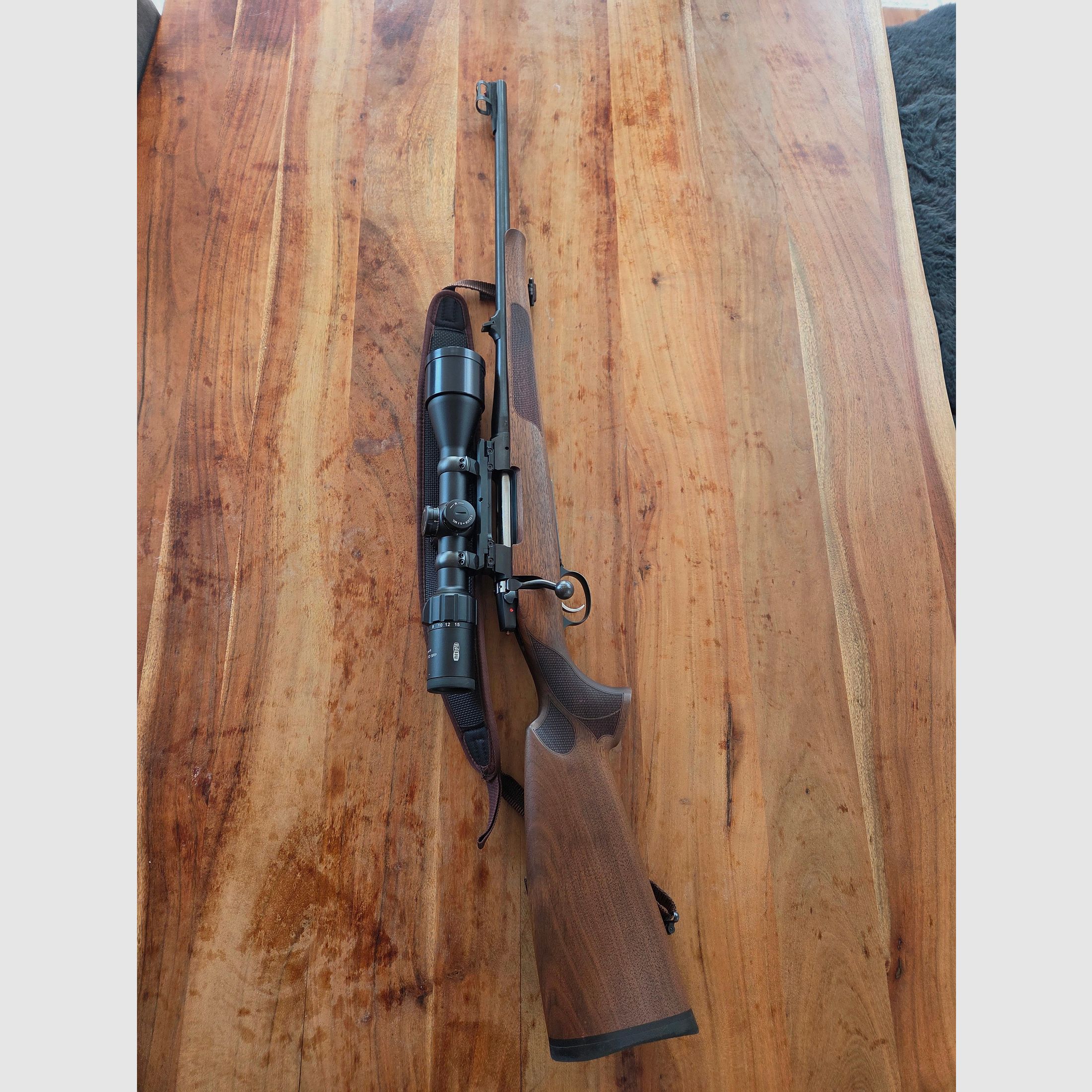 CZ 557 8x57IS (Repetierer, Drückjagd,...)