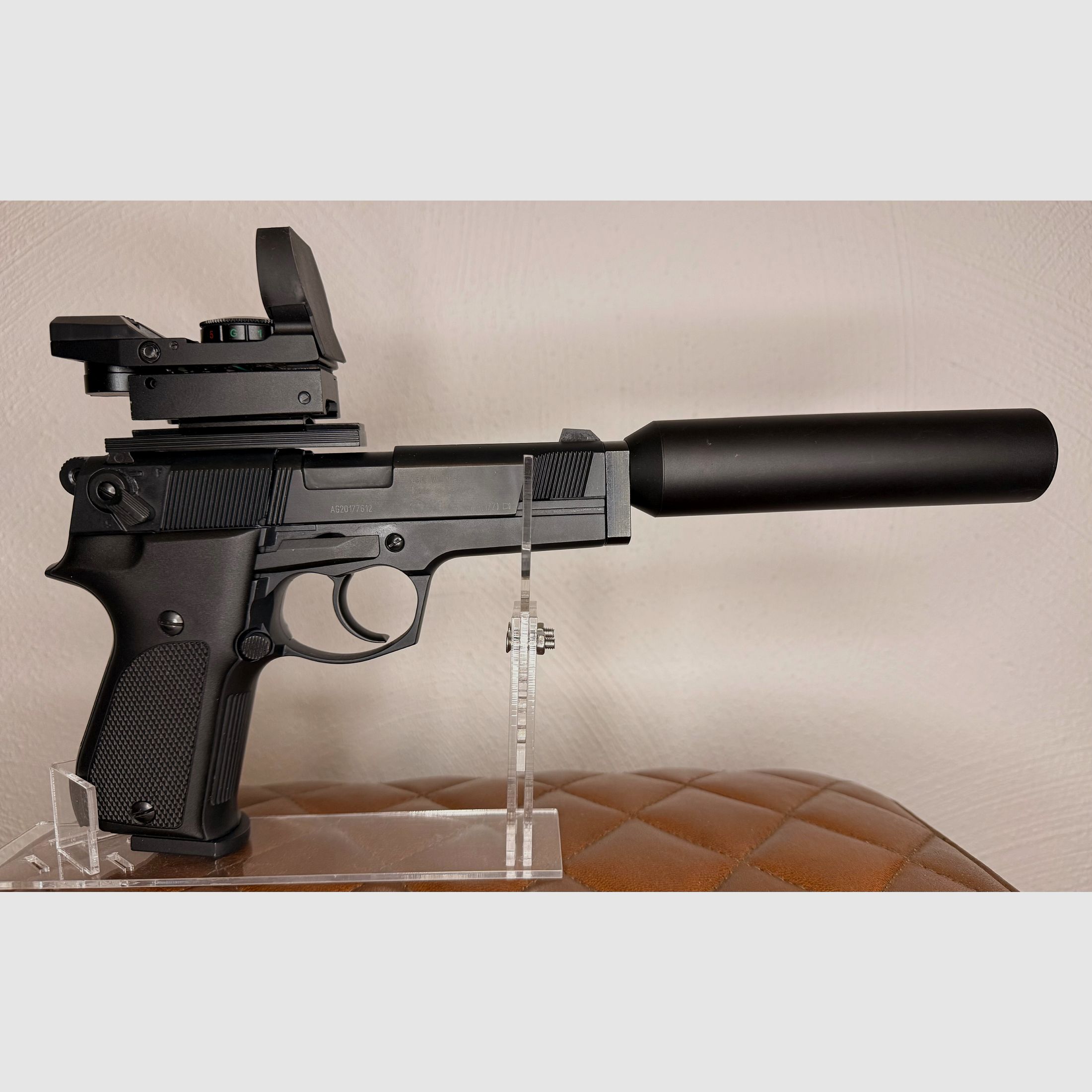 Walther CP 88 mit Schalldämpfer 4,5mm Diabolo CO2 und Reddot