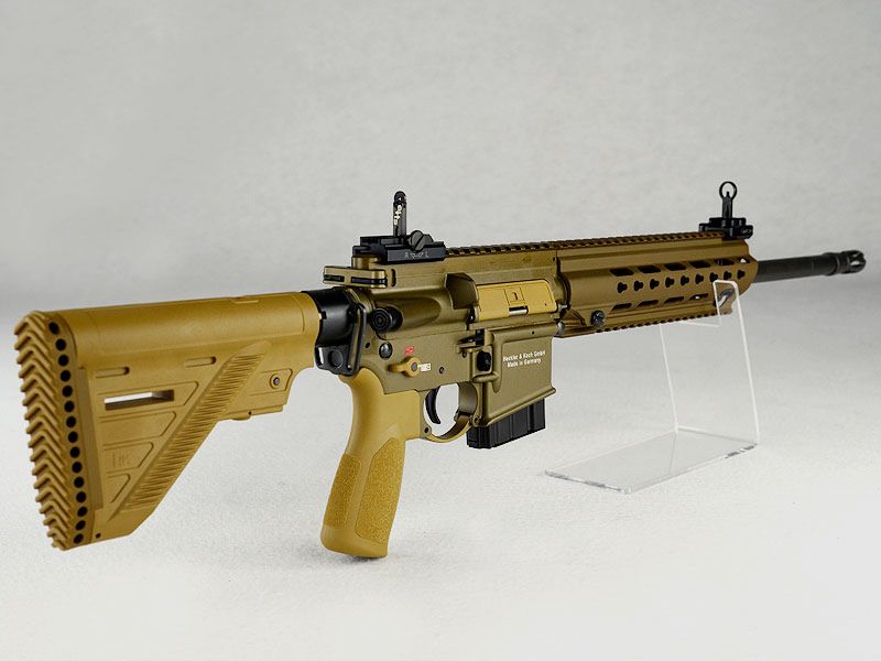 Heckler & Koch MR223 A3 Slimline 16,5", RAL8000 con impugnatura corta